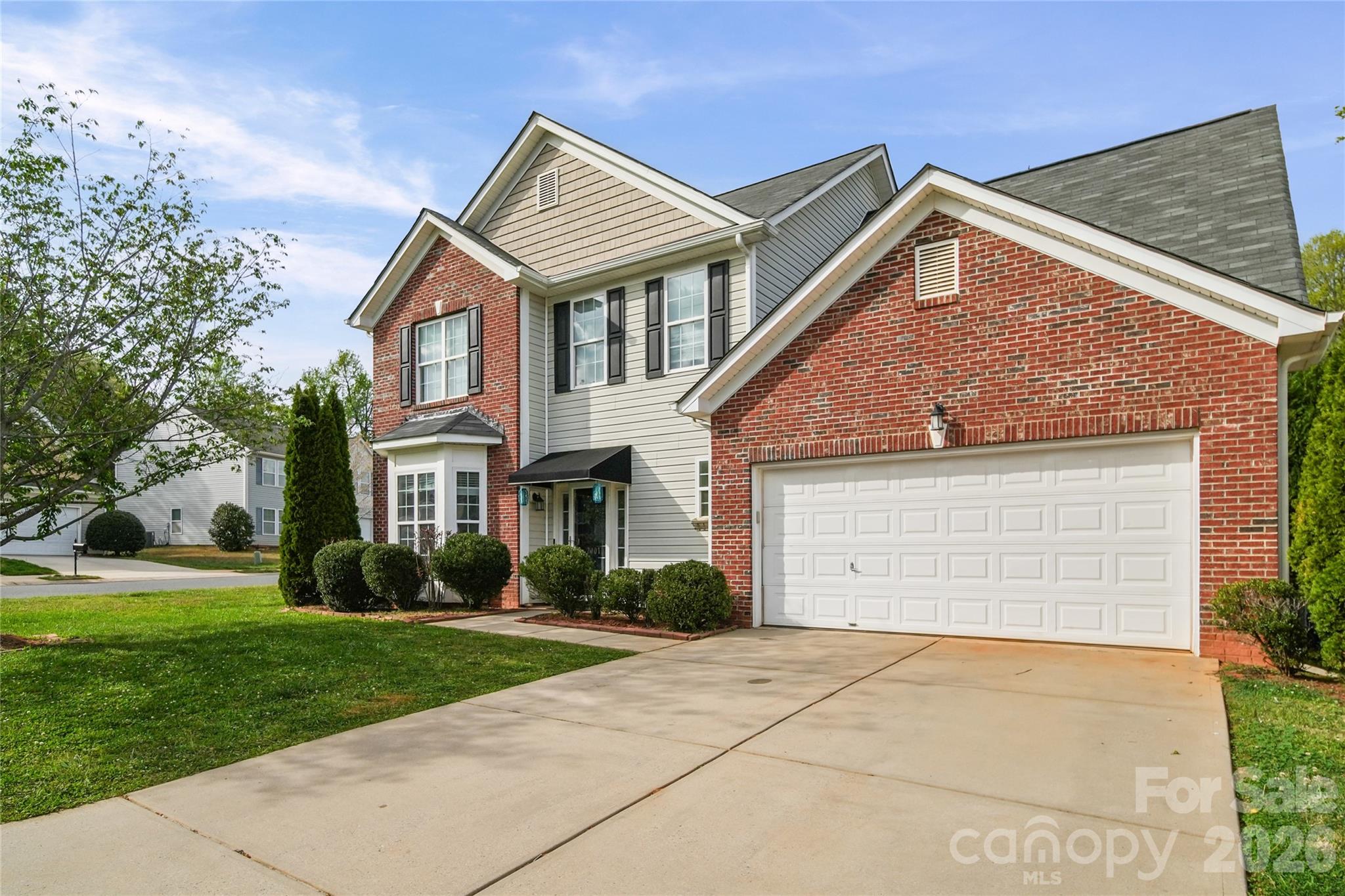 2001 Lake Vista Drive, Mount Holly NC 28120