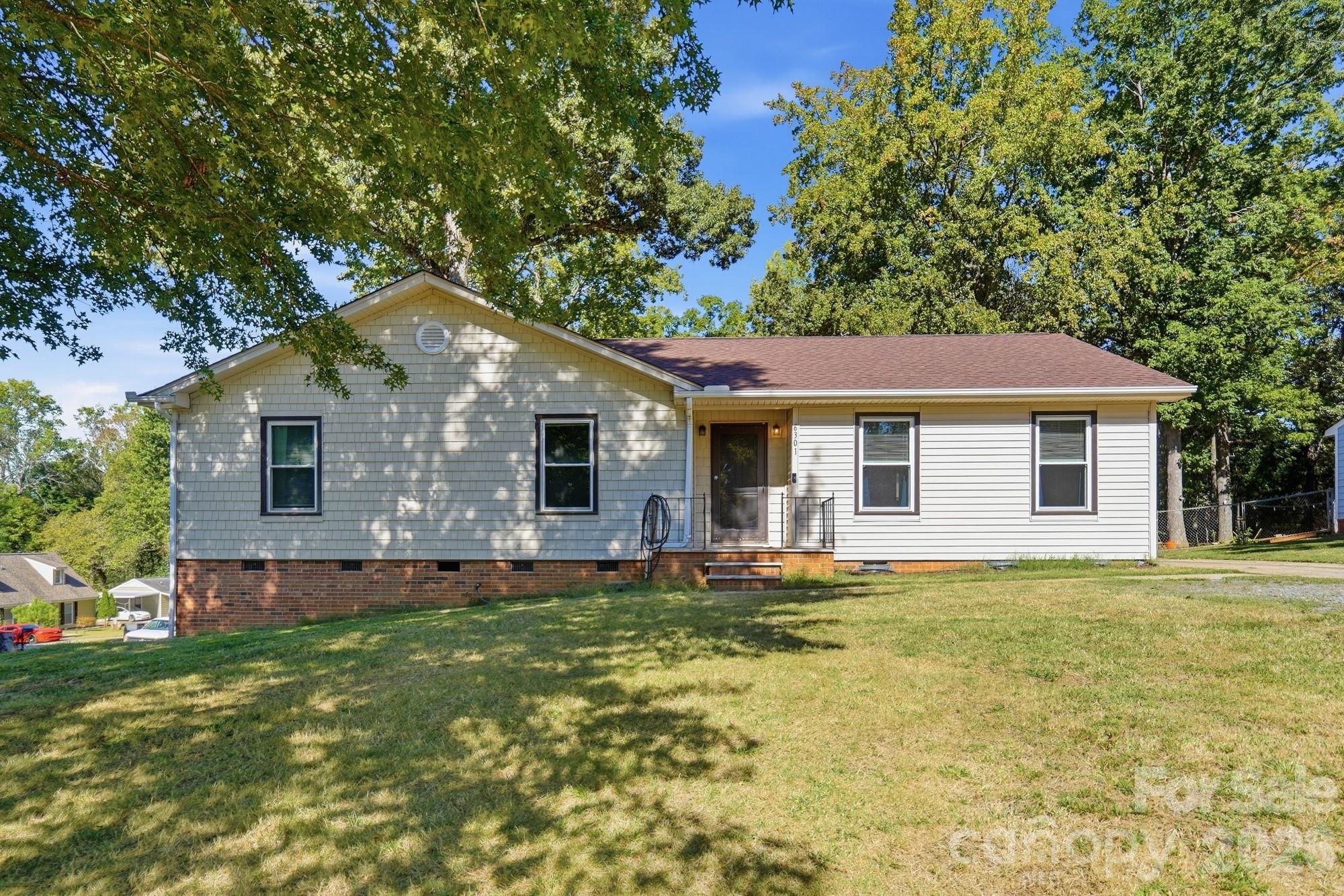6301 Dwightware Boulevard, Charlotte NC 28227