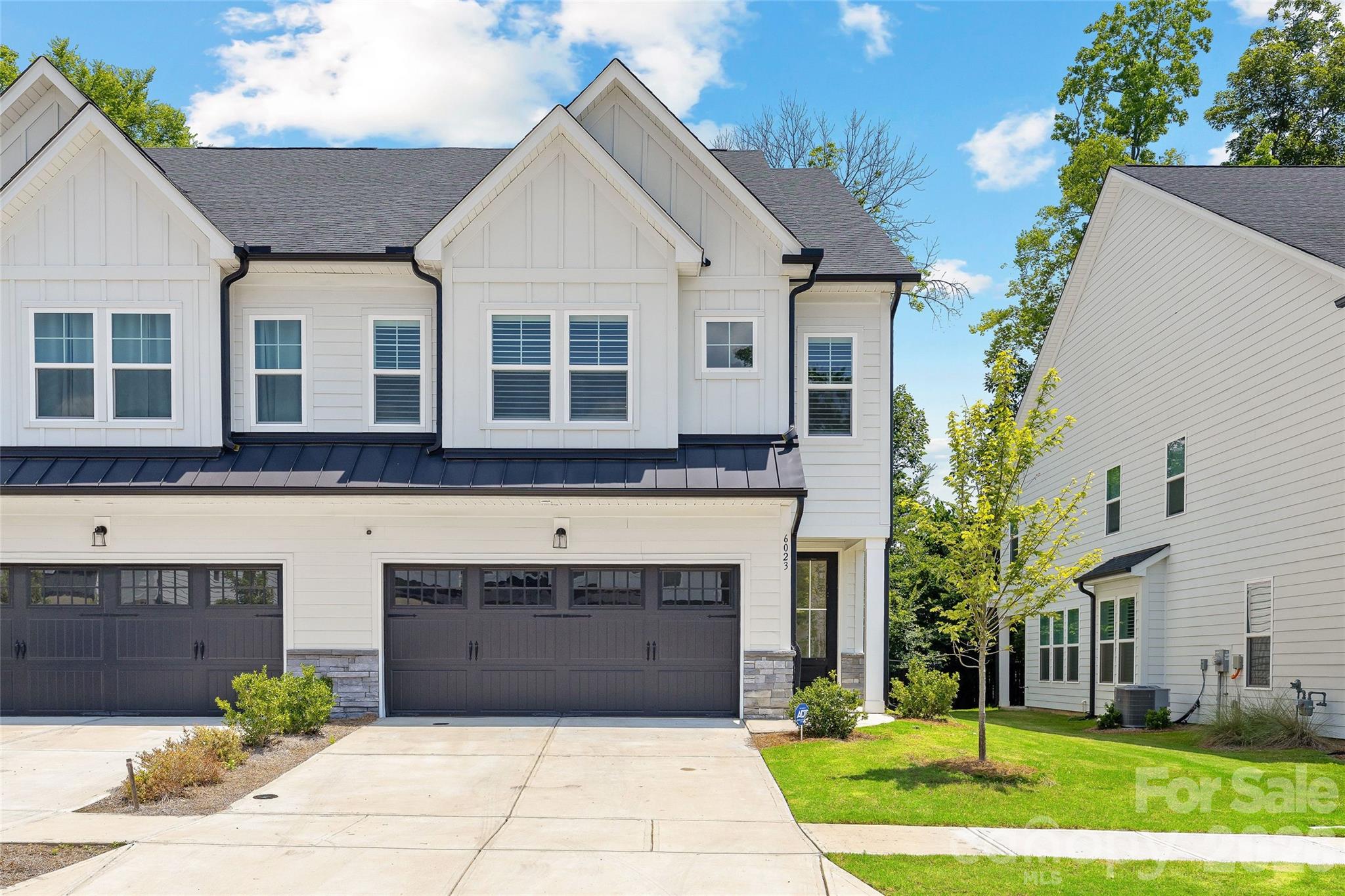 6023 Corbin Woods Court, Charlotte NC 28226