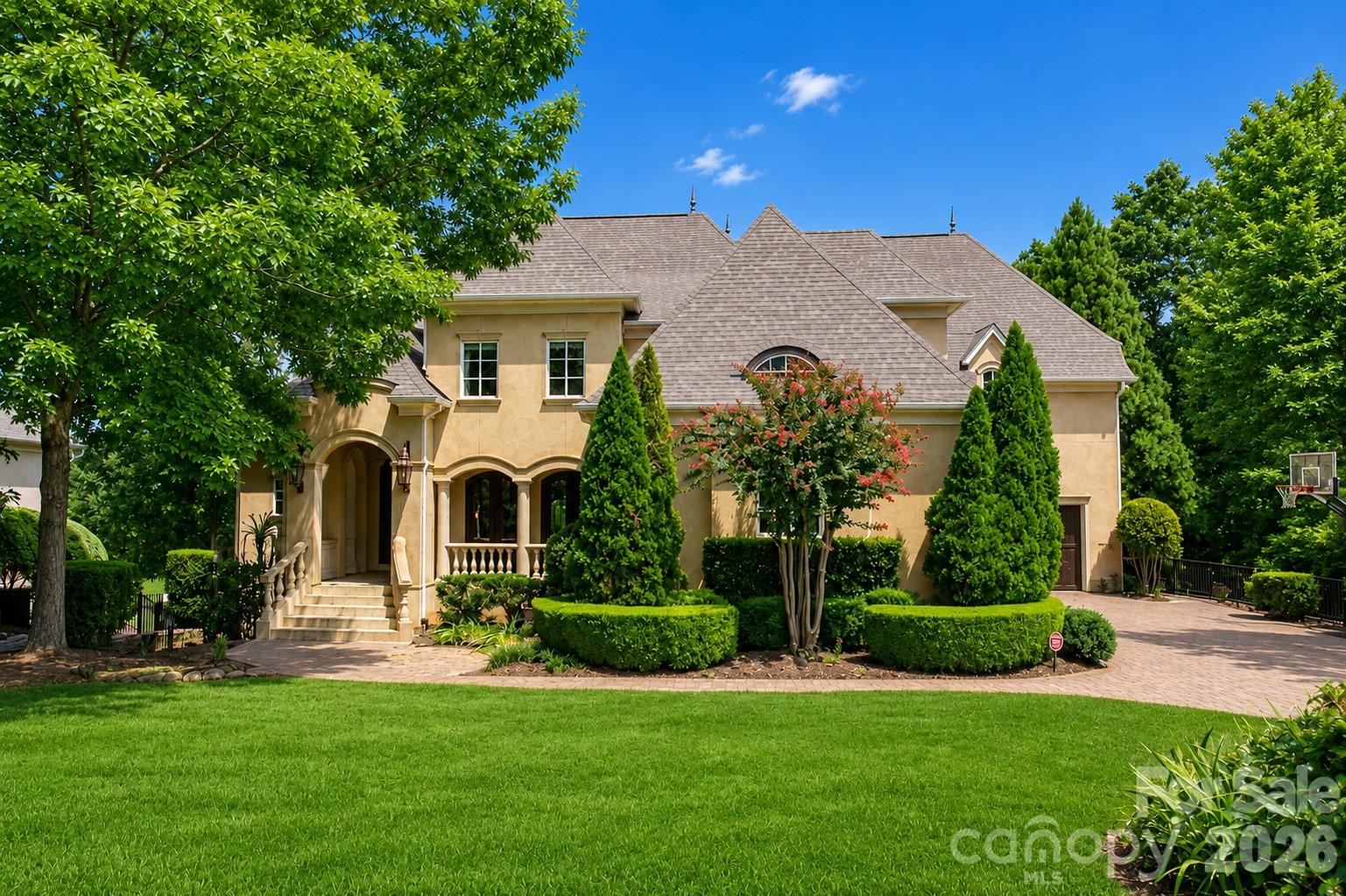 14905 Mcleary Circle, Charlotte NC 28277
