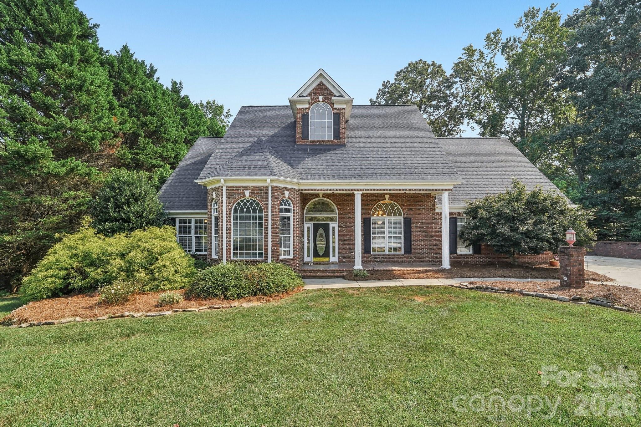 5505 Hickory Leaf Court, Mount Holly NC 28120