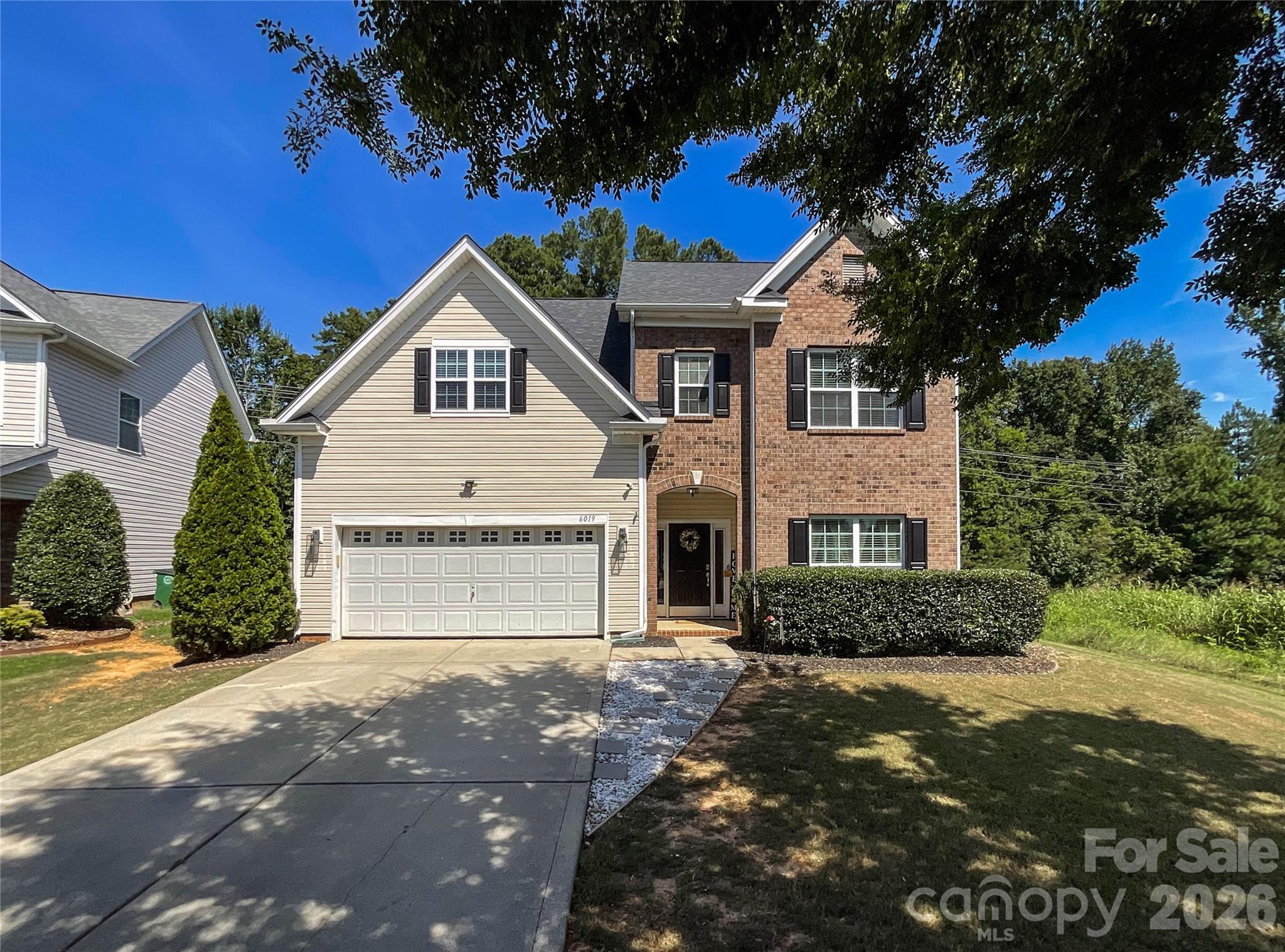 6019 Grassy Knoll Circle, Matthews NC 28104