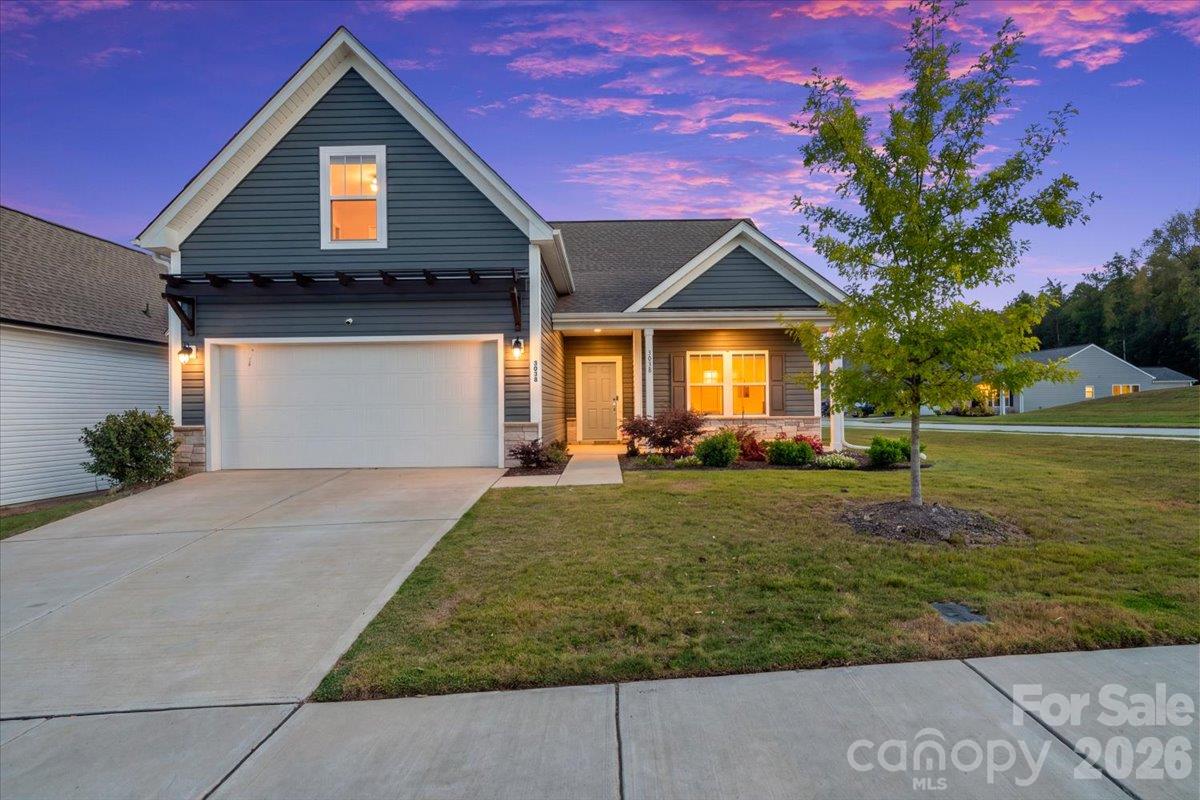 3038 Pinehills Way, Mount Holly NC 28120