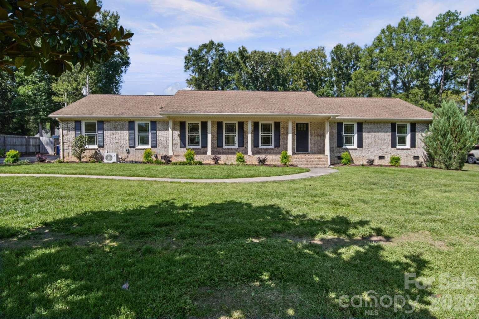 7301 Pine Lake Lane, Mint Hill NC 28227