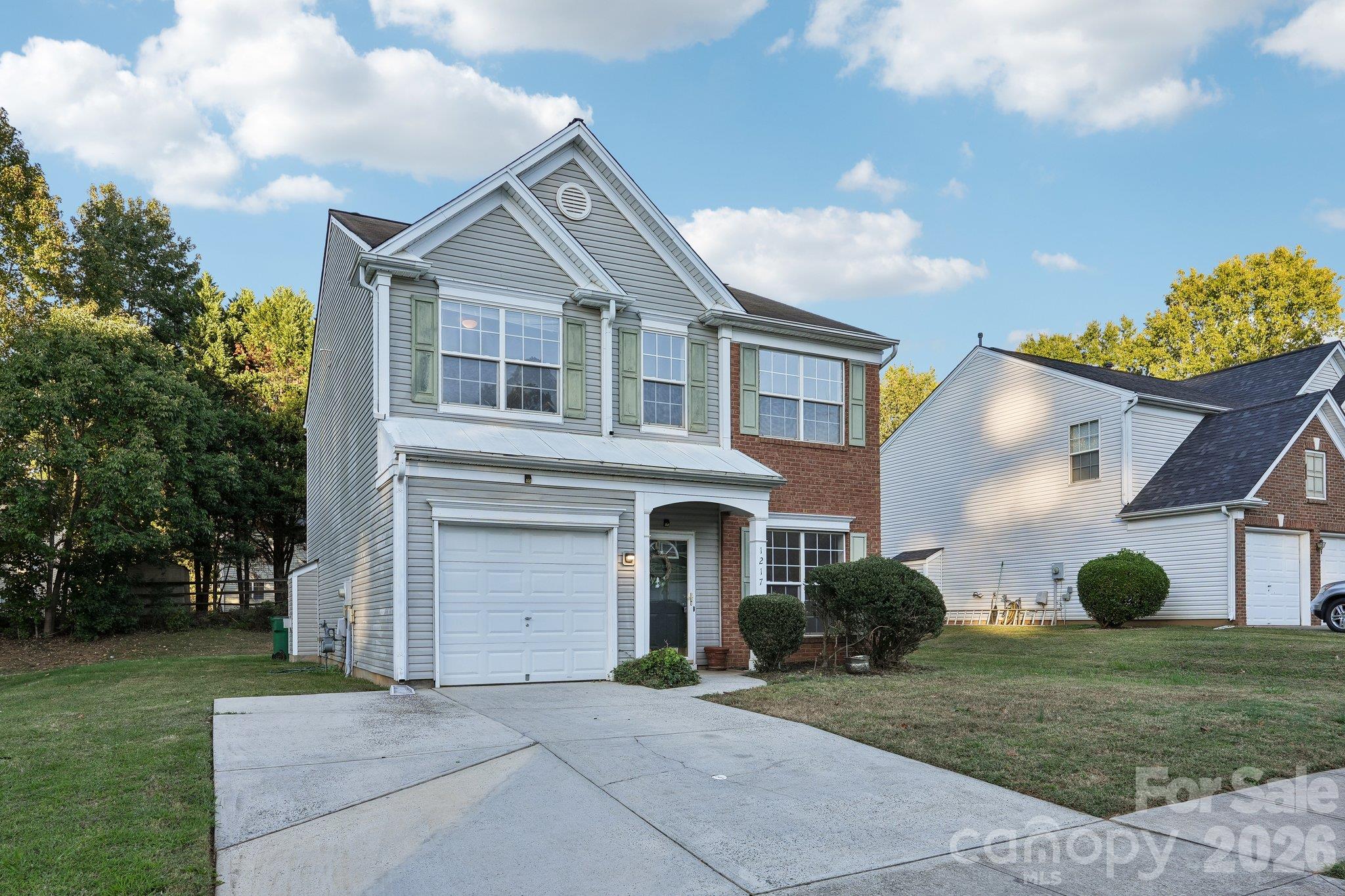 1217 Stourbridge Lion Drive, Charlotte NC 28213