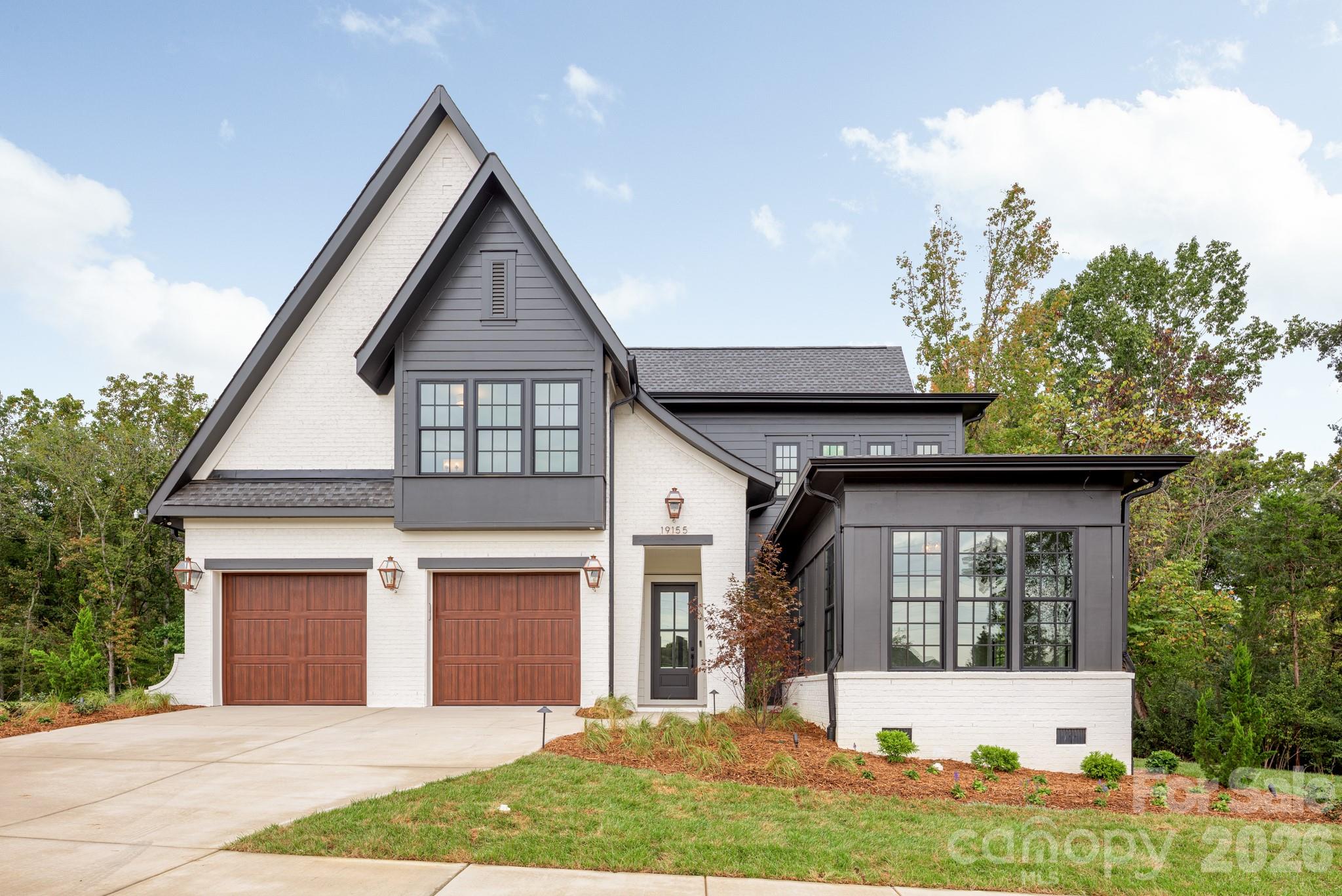 5549 Fairview Road, Charlotte NC 28209