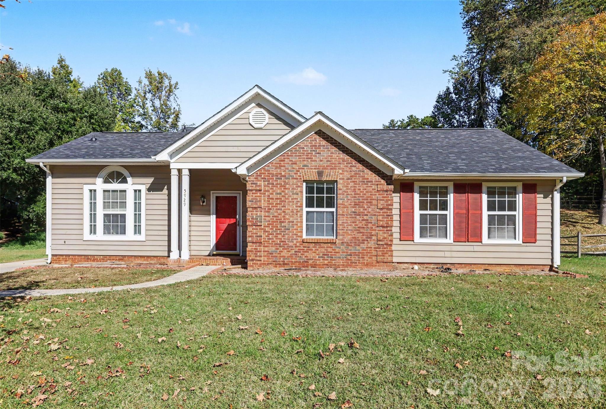 5929 Old Meadow Road, Charlotte NC 28227