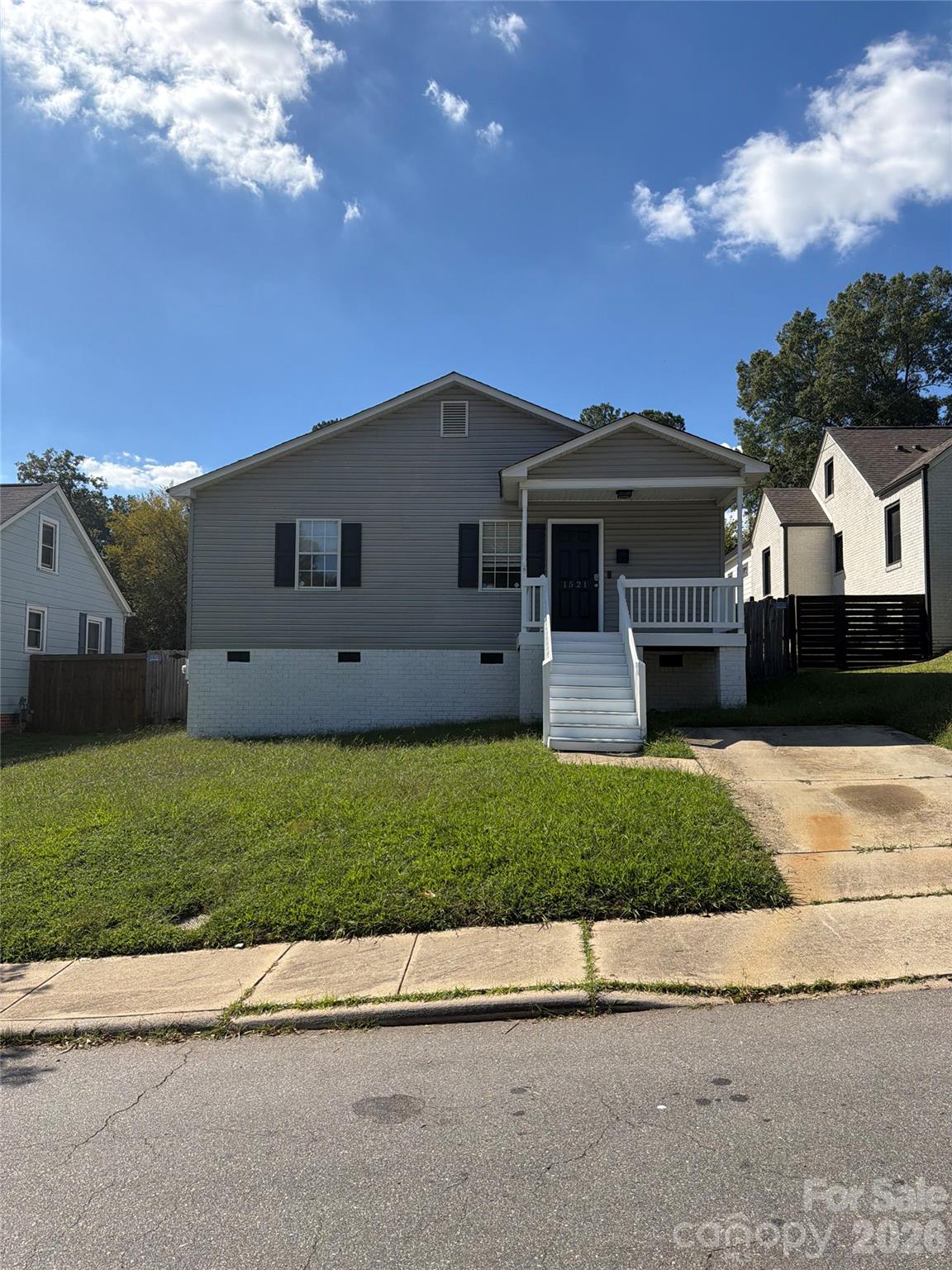 1521 Sumter Avenue, Charlotte NC 28208