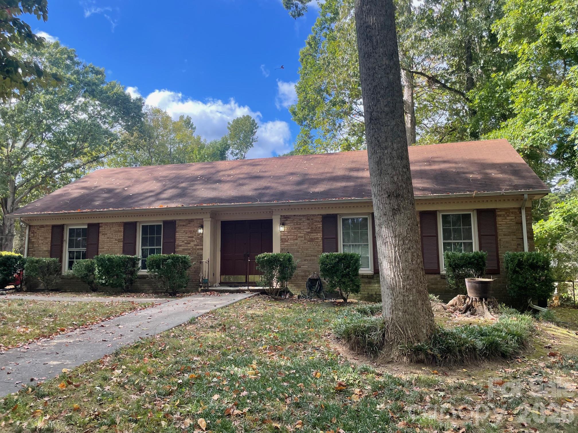 7808 Elwood Drive, Charlotte NC 28227