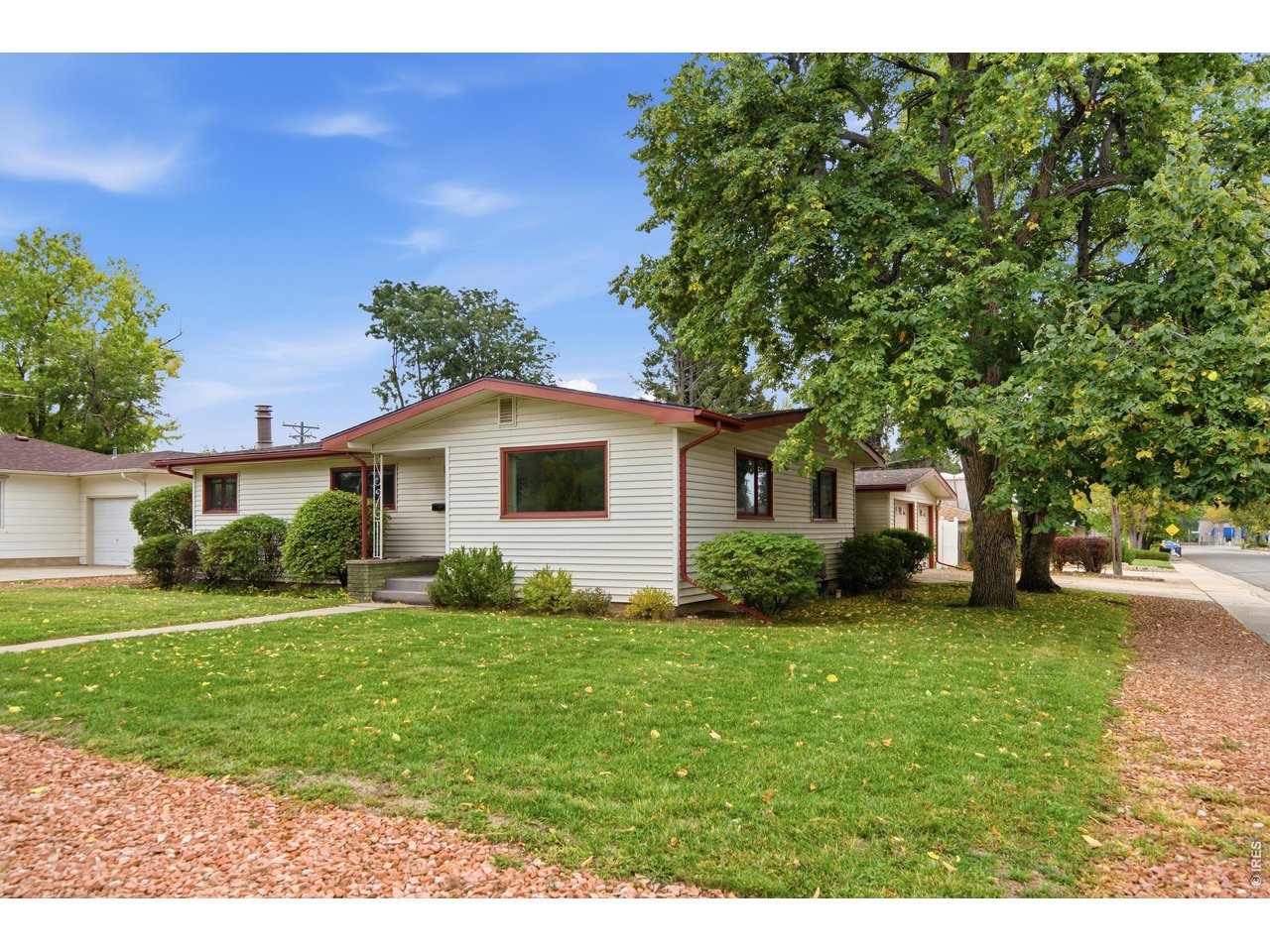 1542 W 16th St, Loveland CO 80538