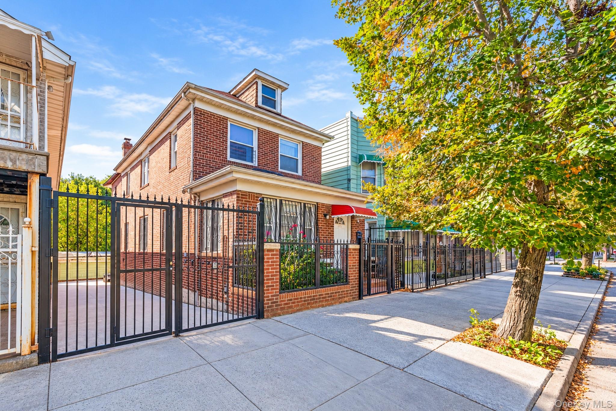 1766 Gleason Avenue, Bronx NY 10472