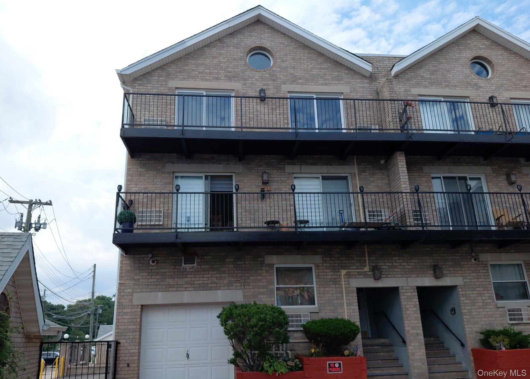 17 Pennyfield Avenue Unit 17-3, Bronx NY 10465