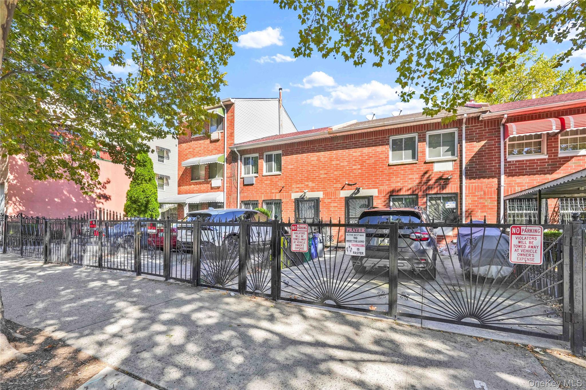 745 E 180th Street, Bronx NY 10457