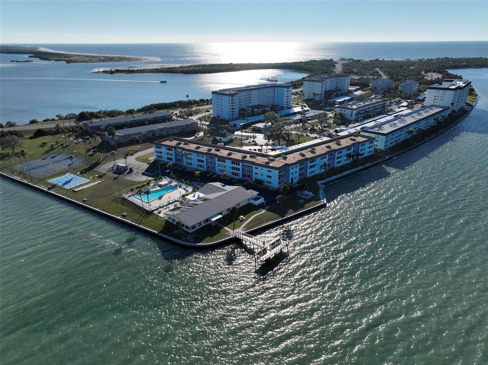 5 GATESHEAD DR #107, Dunedin FL 34698