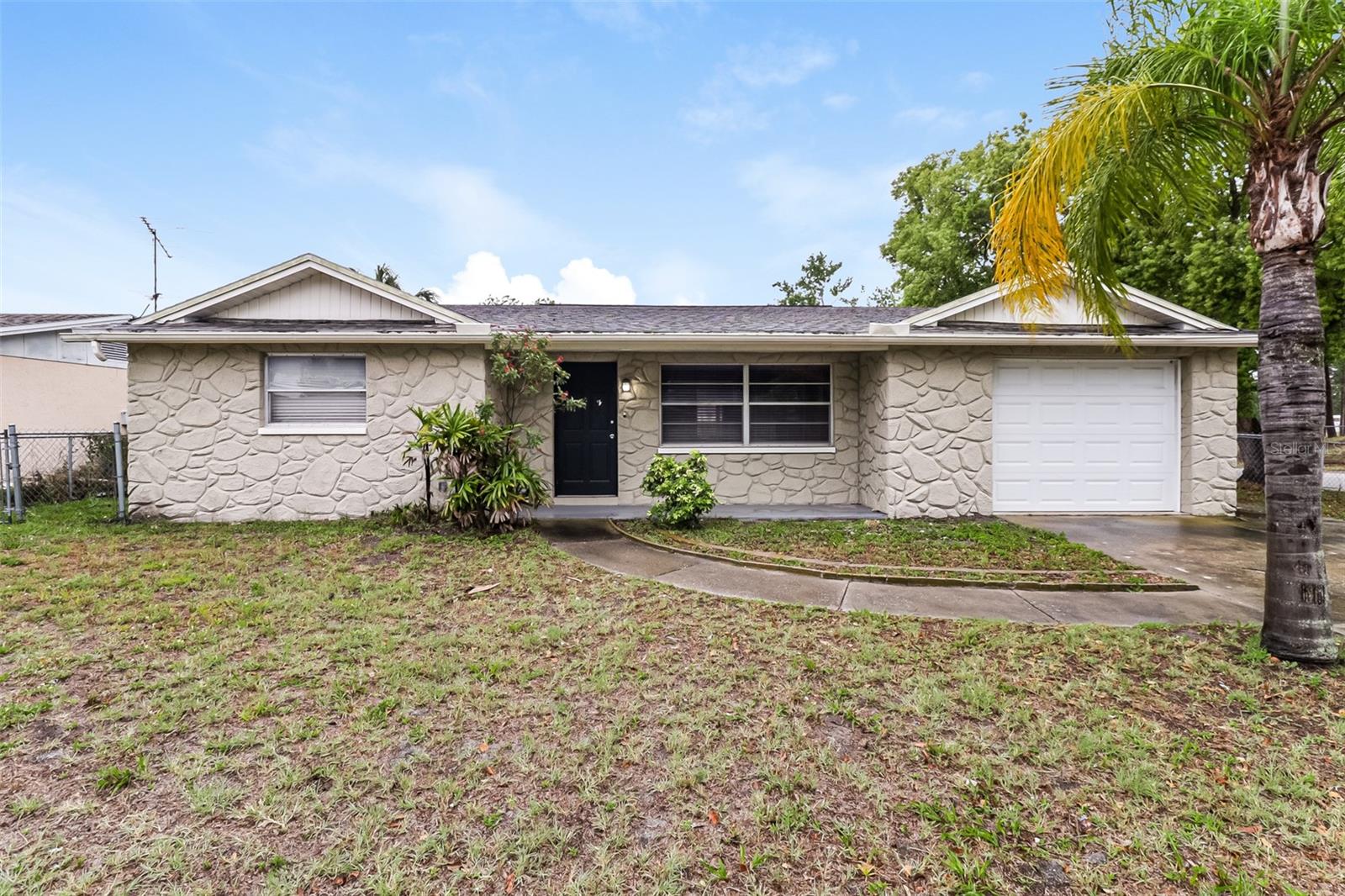 7004 MAYFIELD DR, Port Richey FL 34668