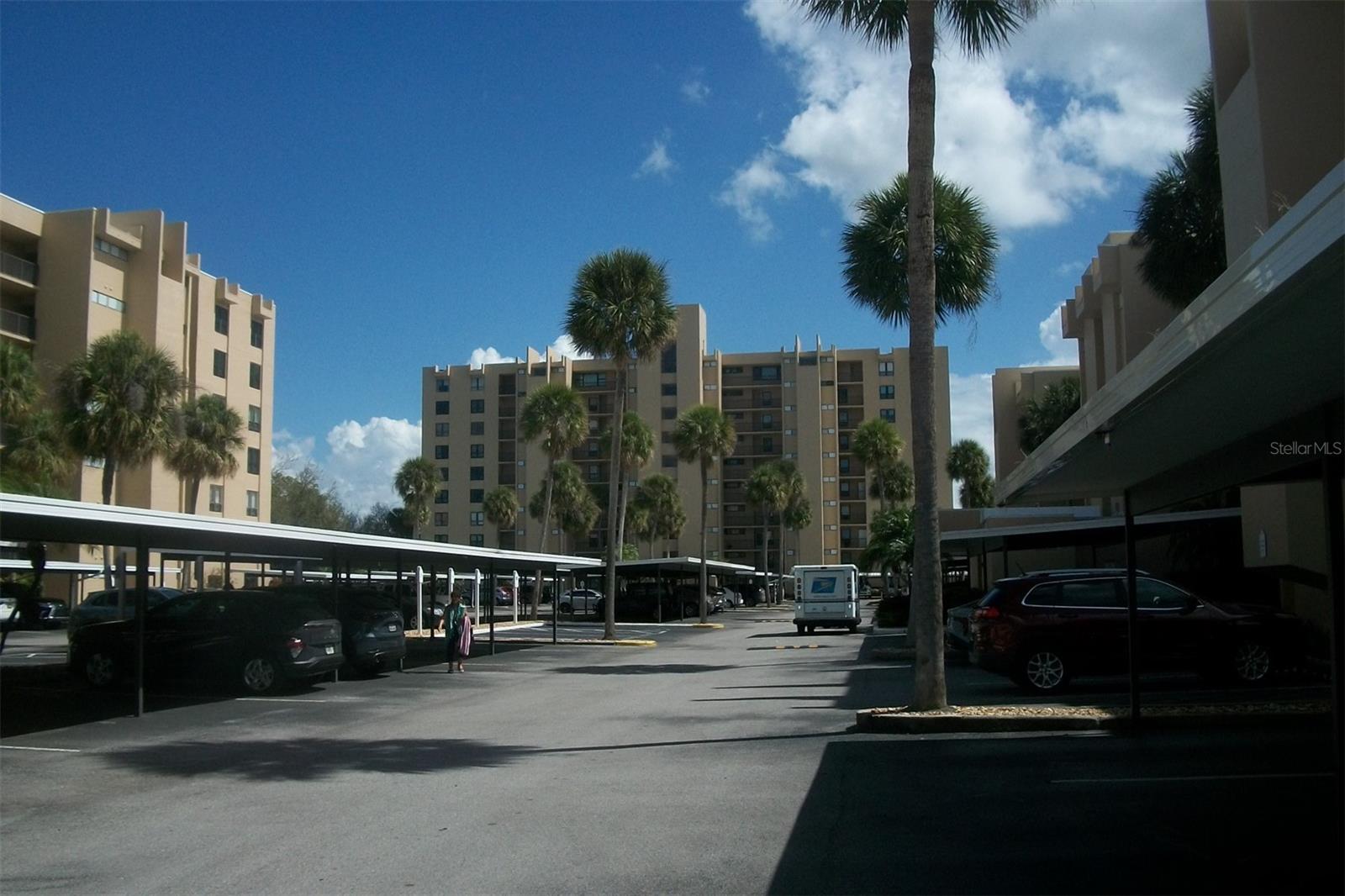 2616 COVE CAY DR #207, Clearwater FL 33760