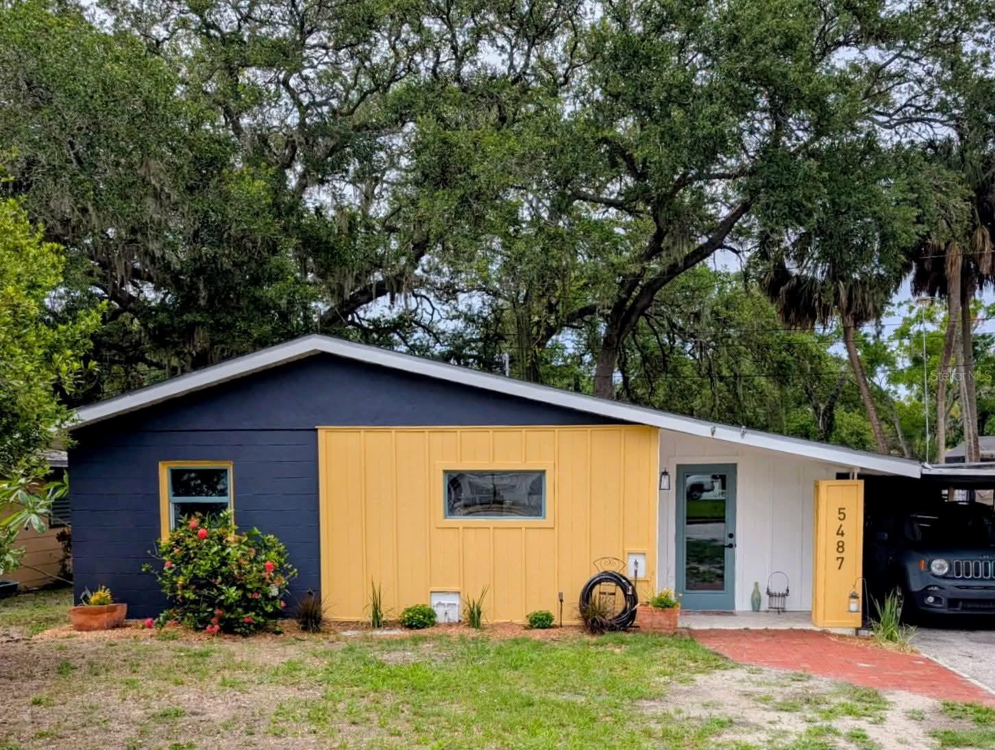 5487 70TH WAY N, St Petersburg FL 33709