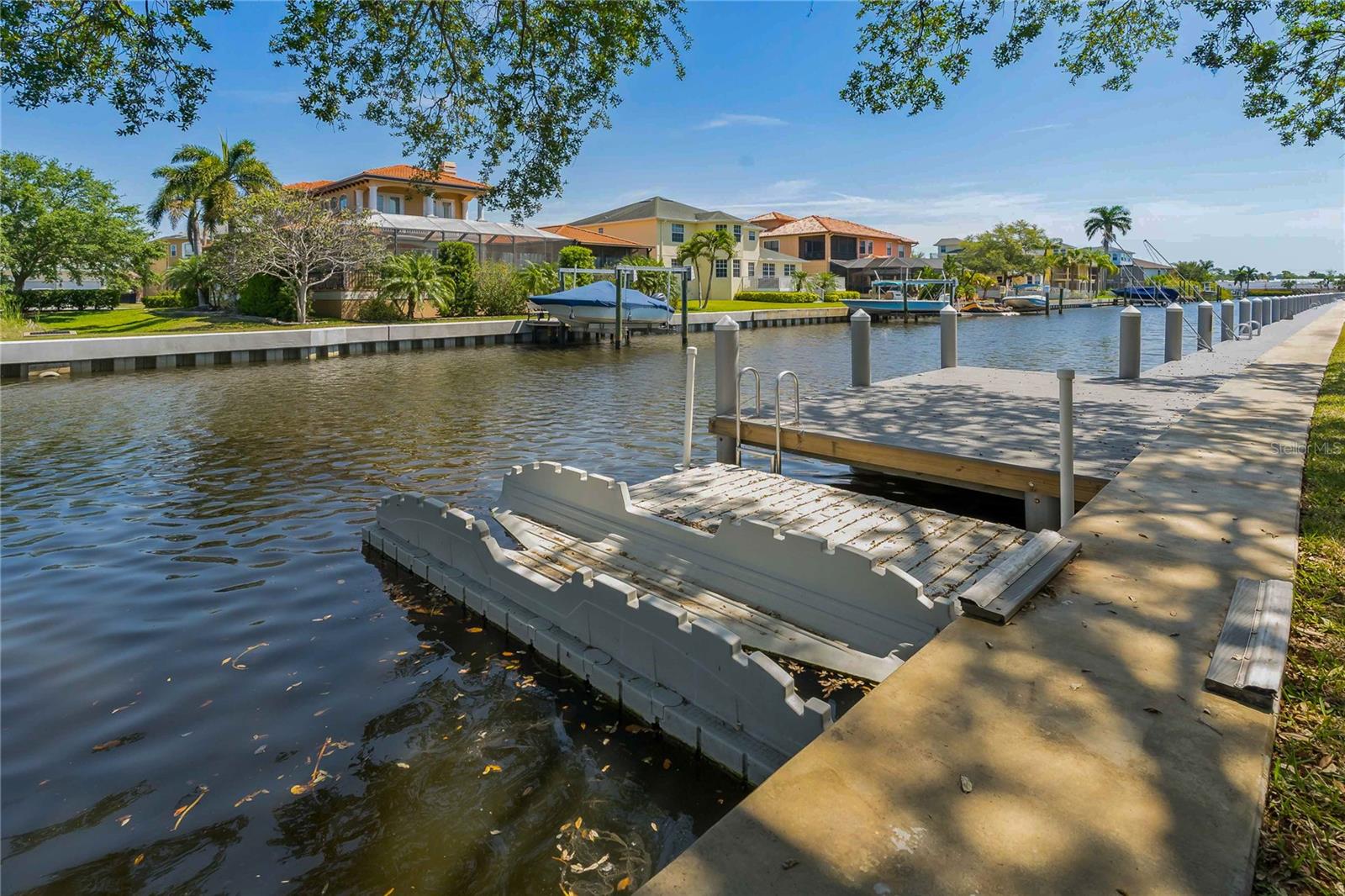 340 MOORINGS COVE DR #3G, Tarpon Springs FL 34689