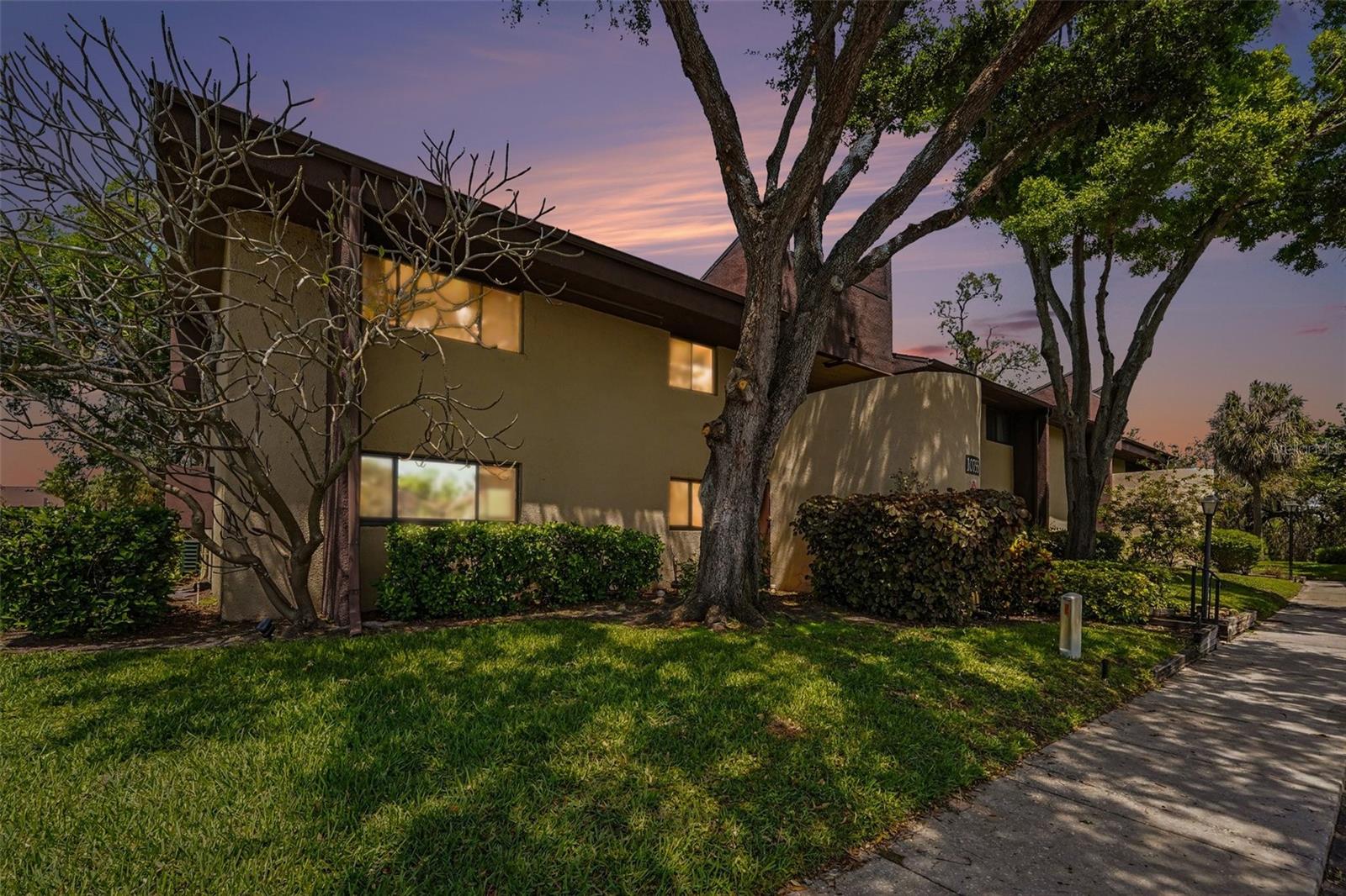 10755 VILLAGE CLUB CIR N #101, St Petersburg FL 33716