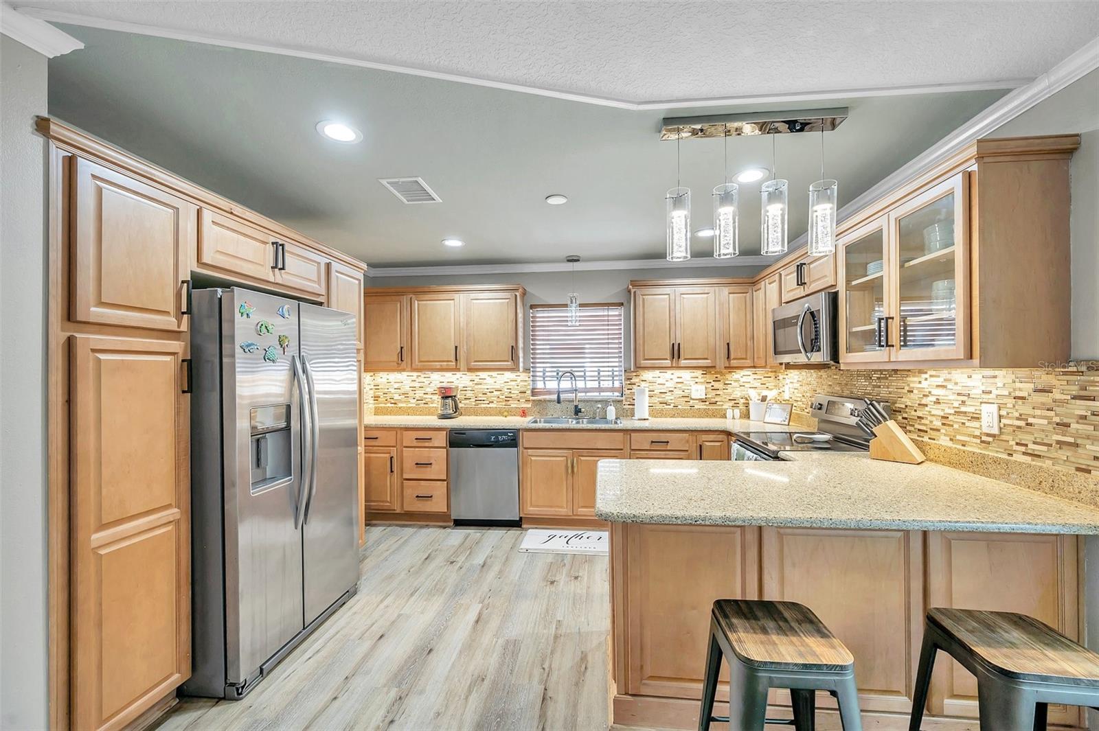 717 CAROLINA AVE, Tarpon Springs FL 34689