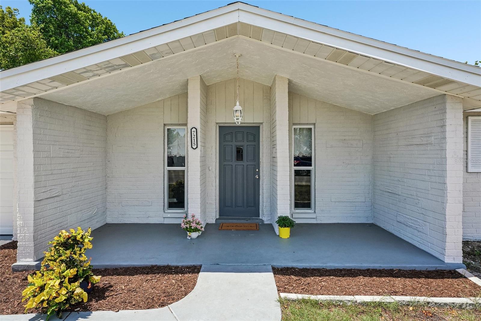 7215 MAYFIELD DR, Port Richey FL 34668