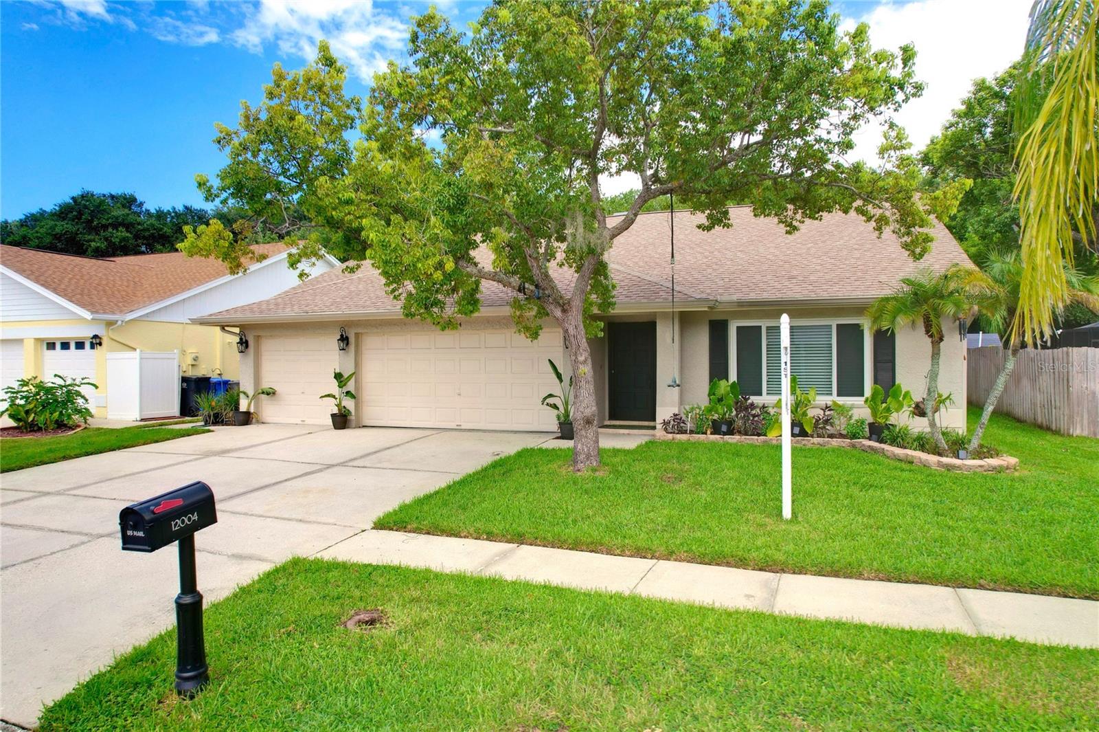 12004 STEPPINGSTONE BLVD, Tampa FL 33635
