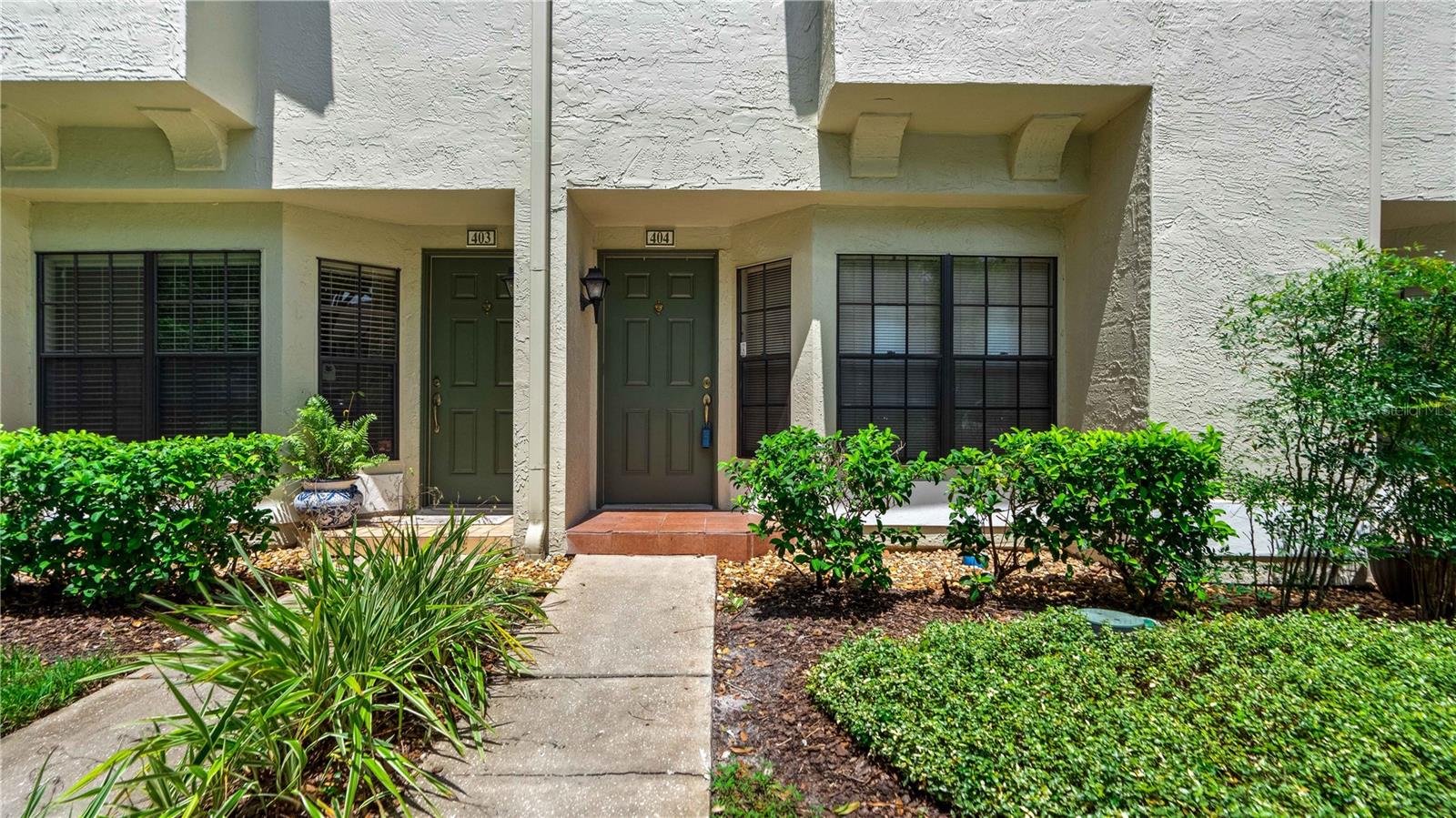 5100 BURCHETTE RD #404, Tampa FL 33647