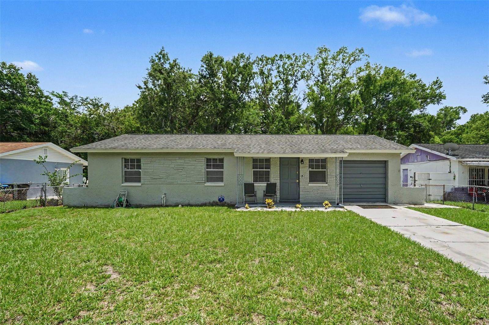 4419 DOLPHIN DR, Tampa FL 33617