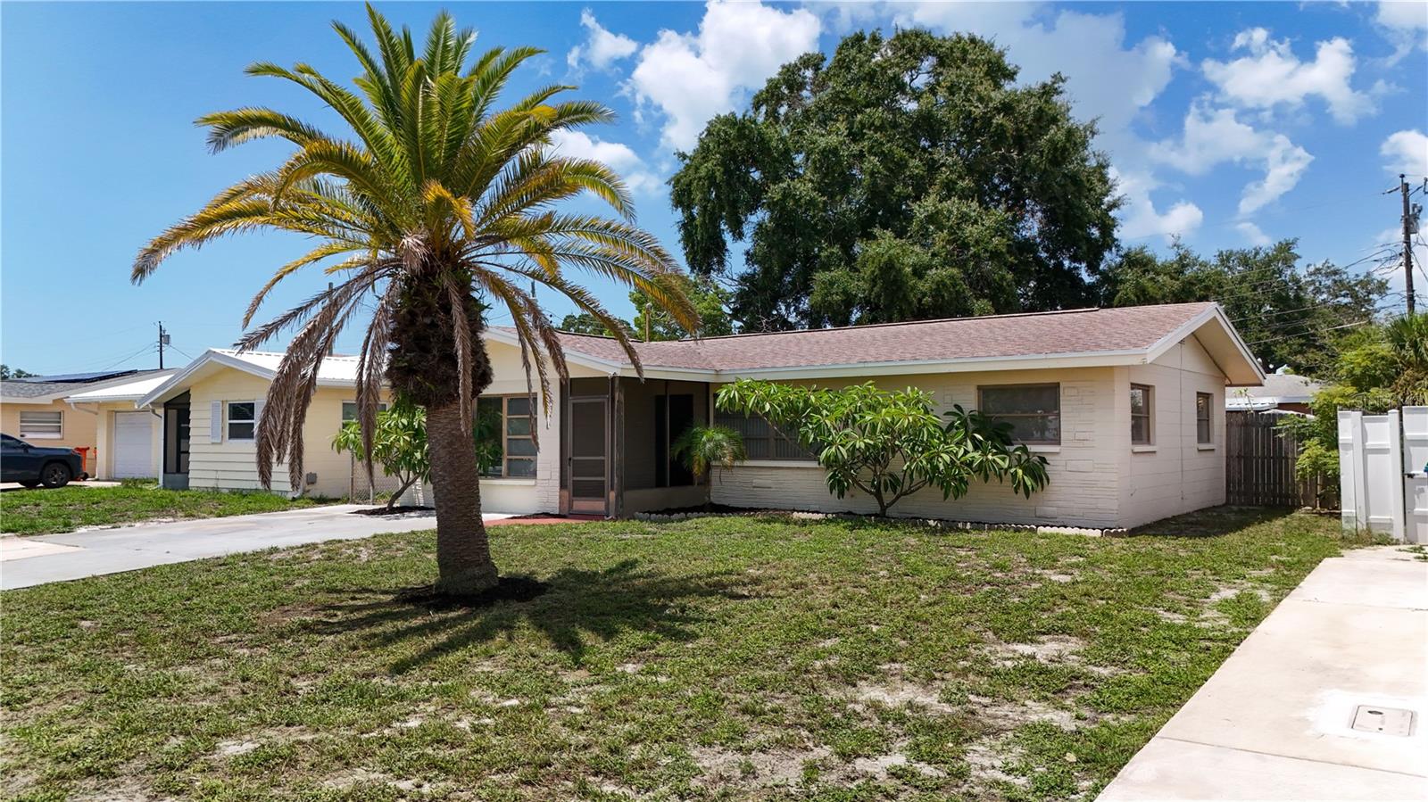 12535 79TH AVE, Seminole FL 33776