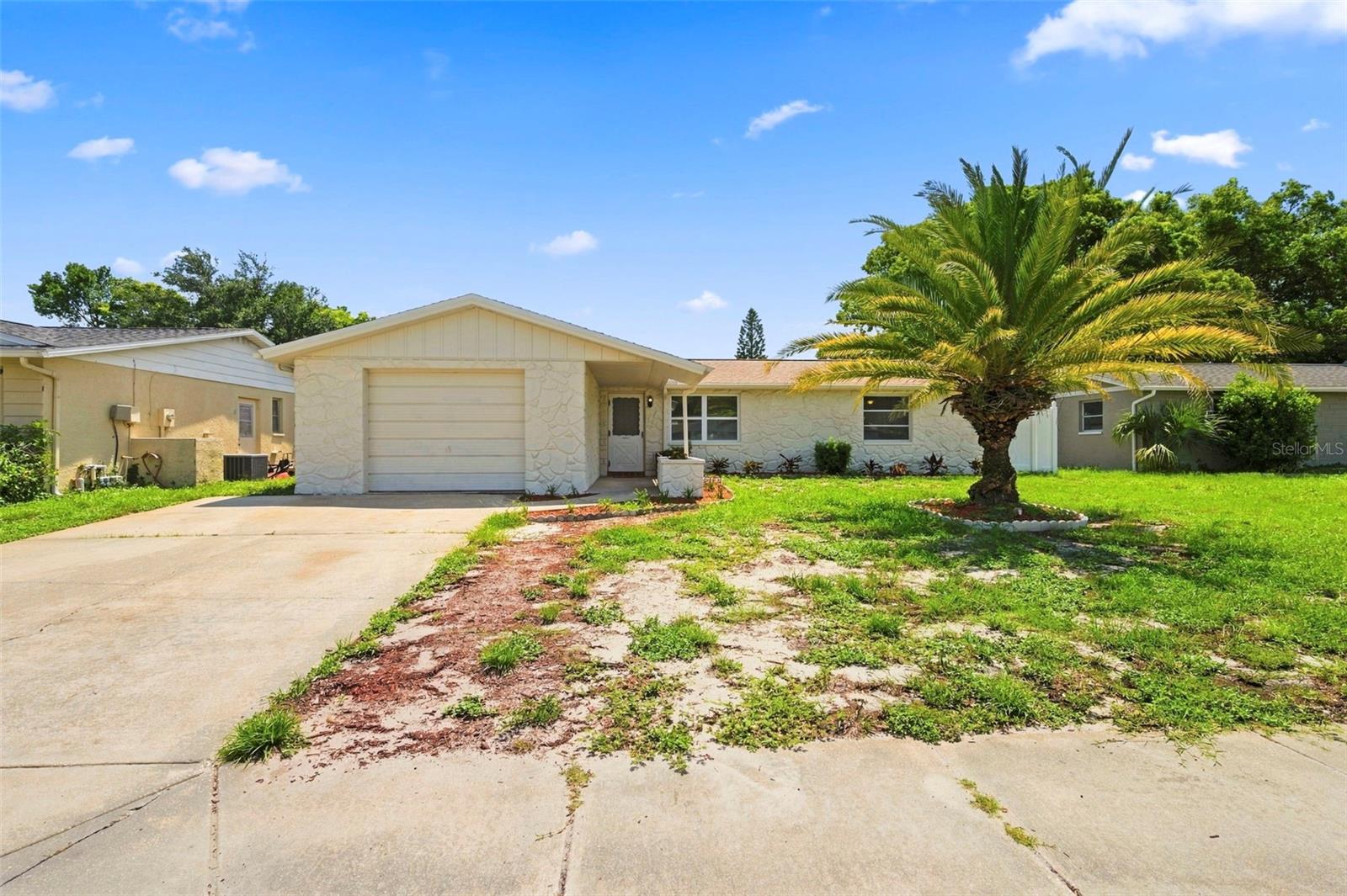 8936 WINDSONG LN, Port Richey FL 34668