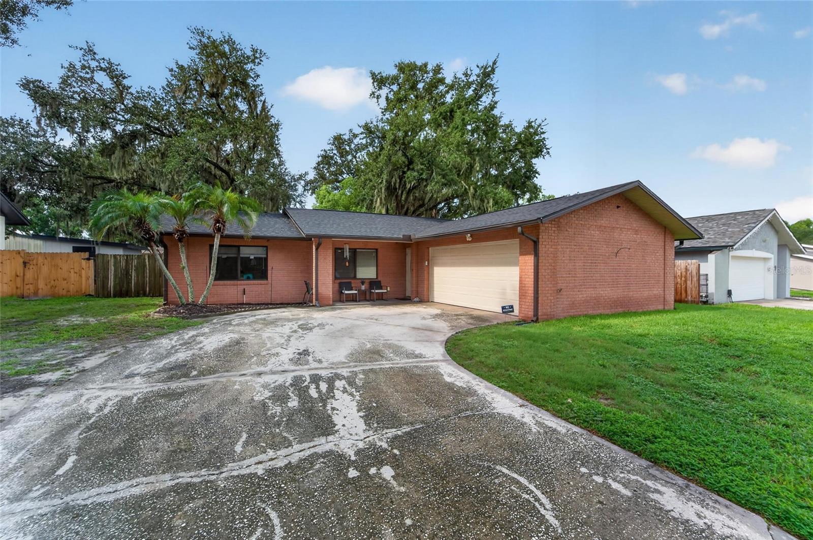 3721 COPPERTREE CIR, Brandon FL 33511