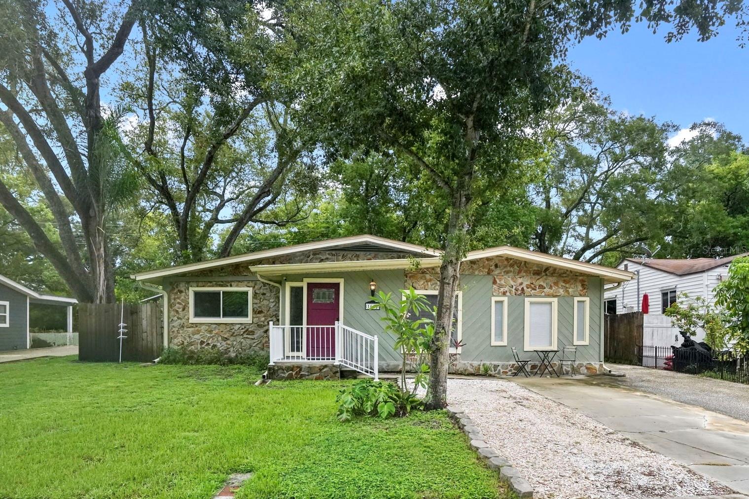 1663 SAN MATEO DR, Dunedin FL 34698