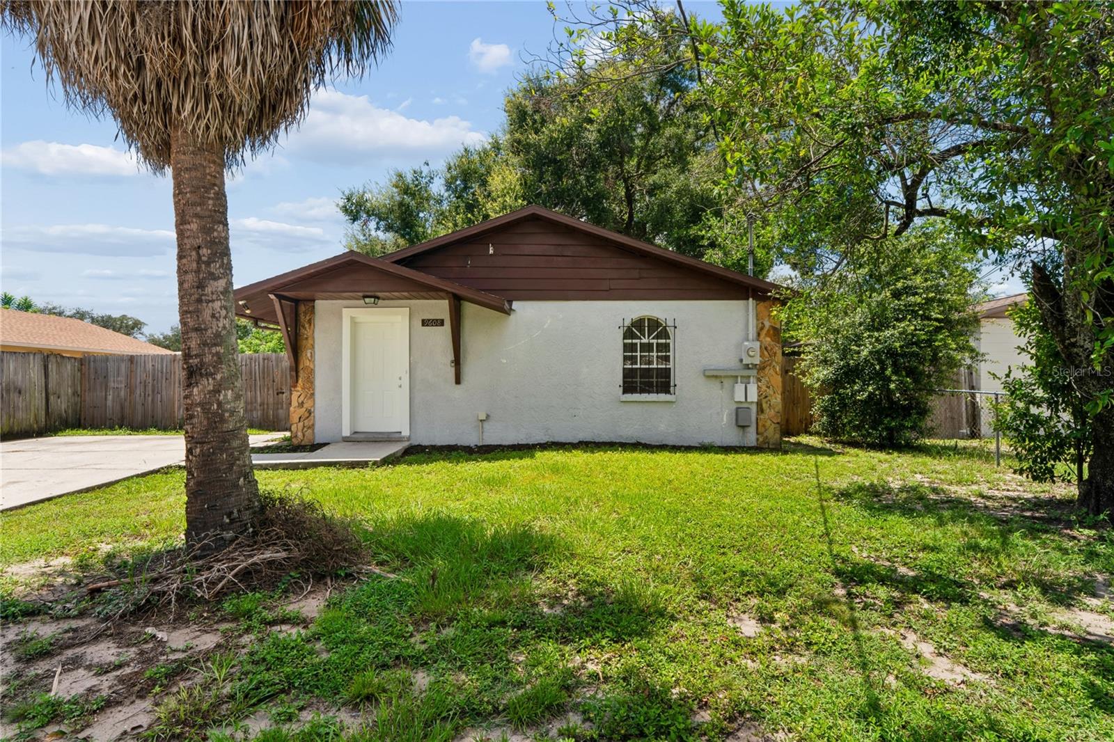 9608 N 10TH ST, Tampa FL 33612