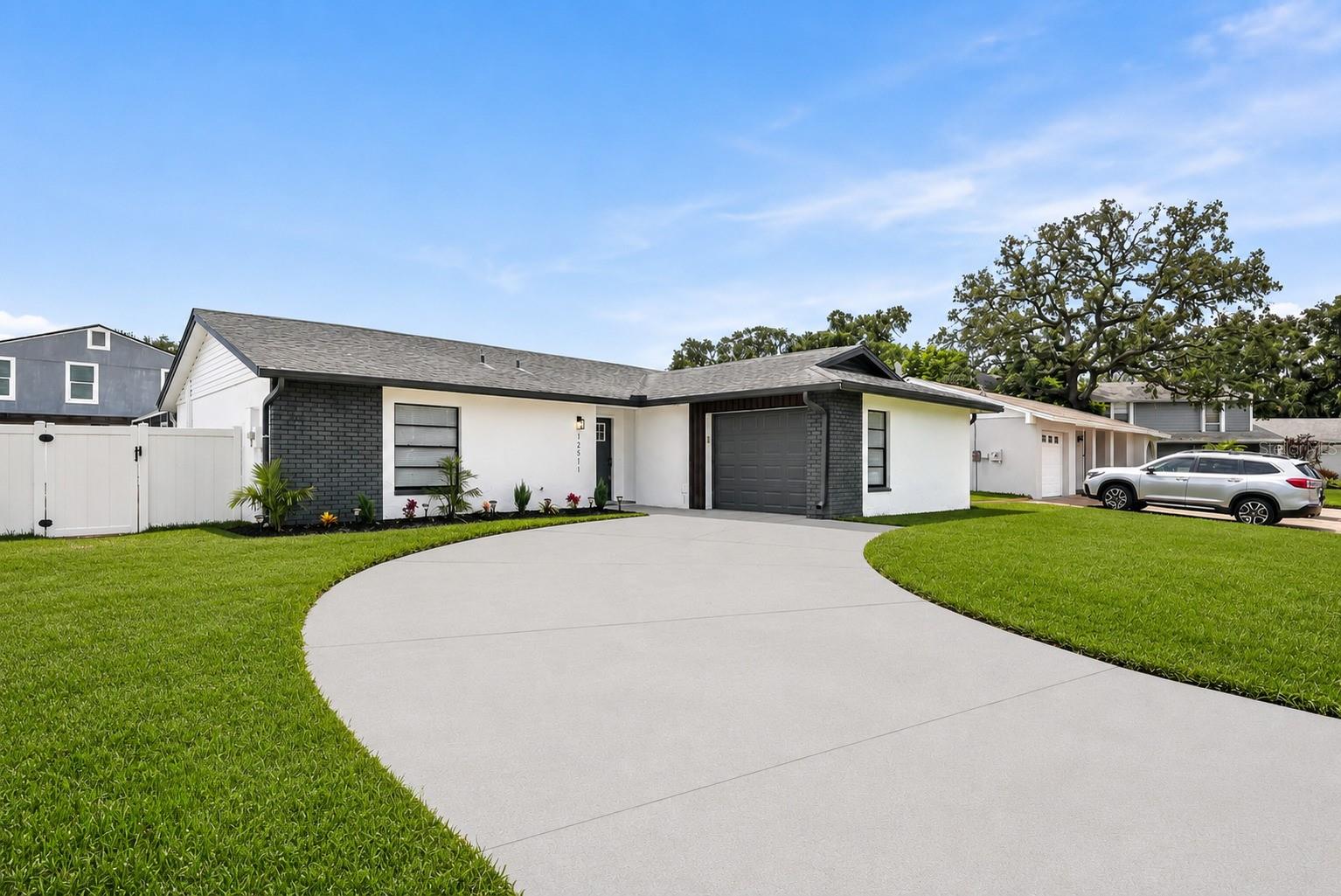 12511 CARDIFF DR, Tampa FL 33625