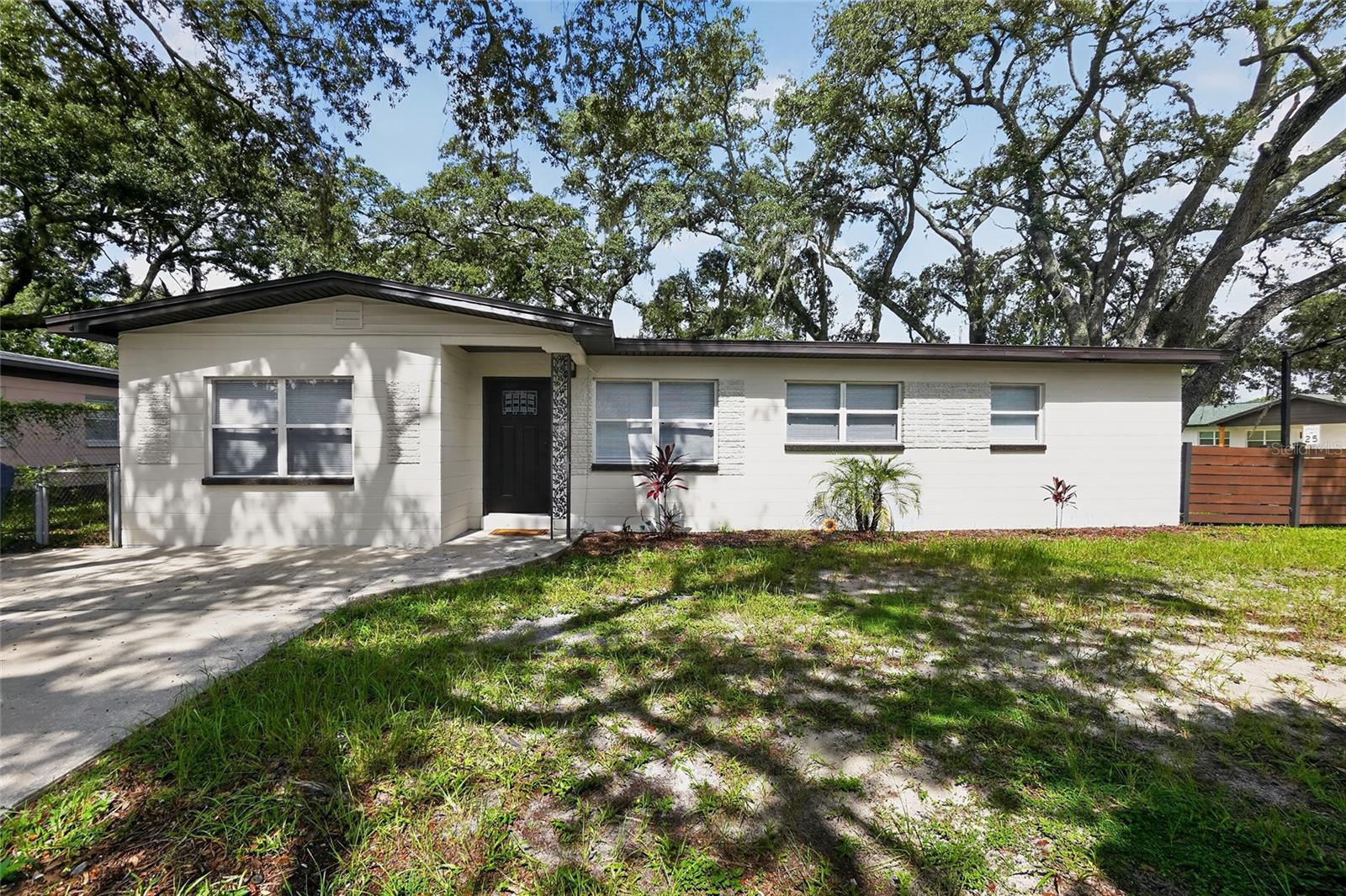 10420 N 22ND ST, Tampa FL 33612