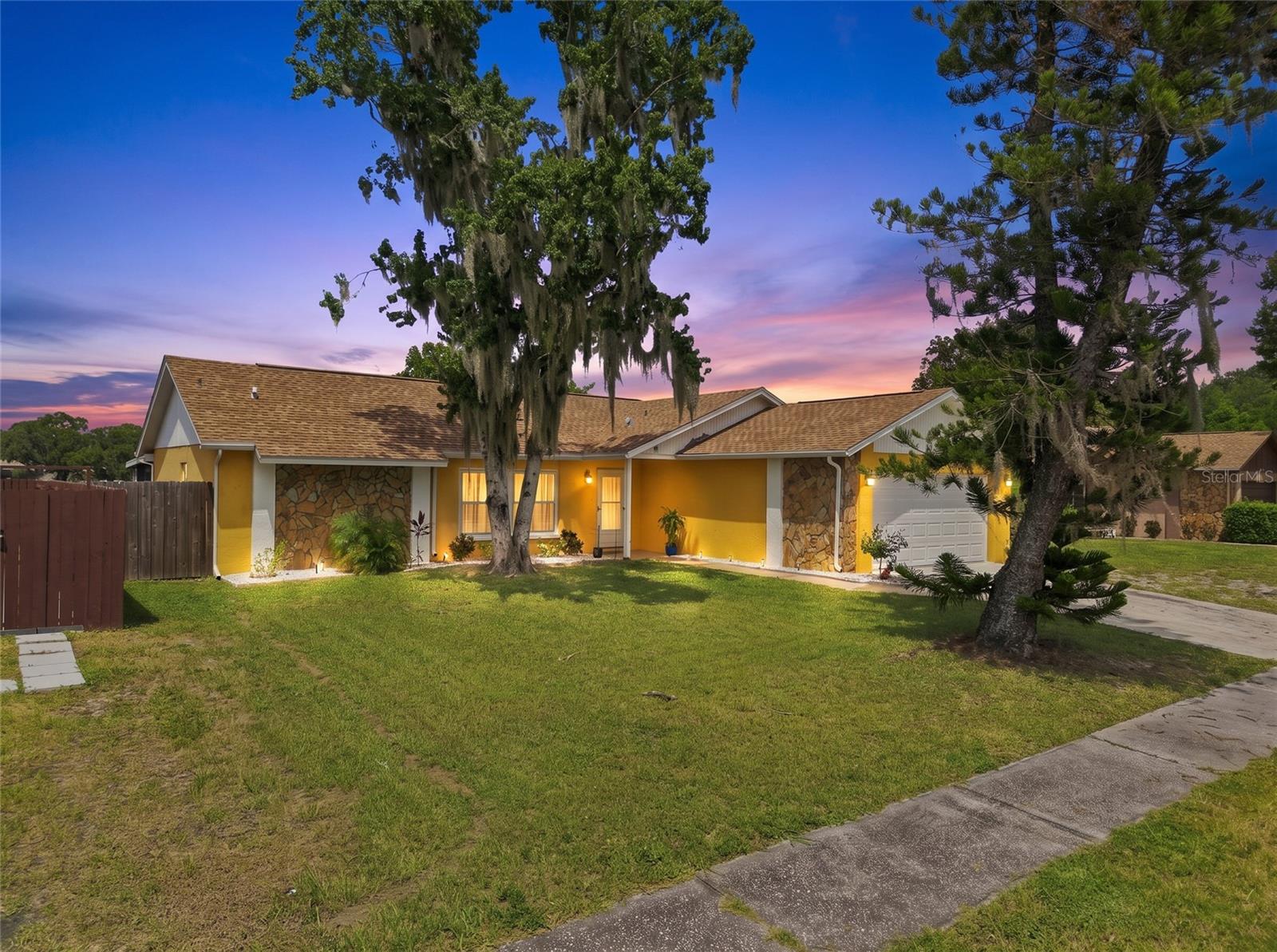 7301 BRAMBLEWOOD DR, Port Richey FL 34668