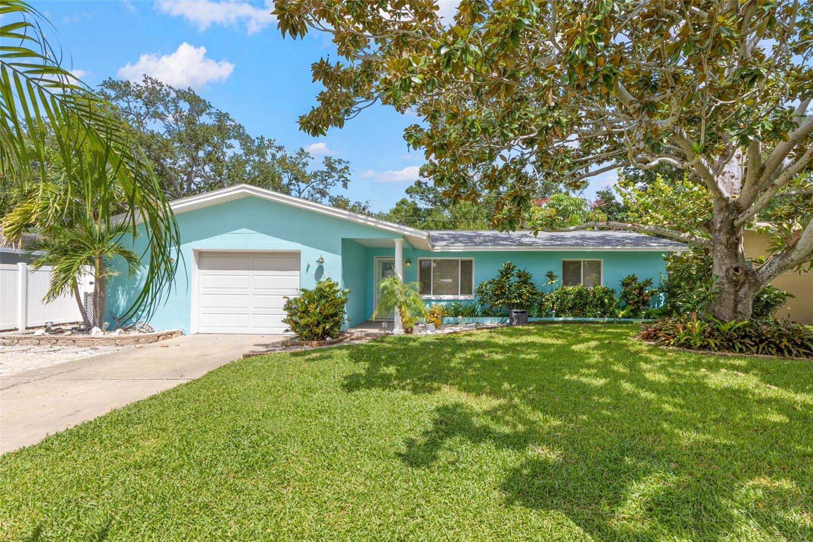 1530 SANDY LN, Clearwater FL 33755