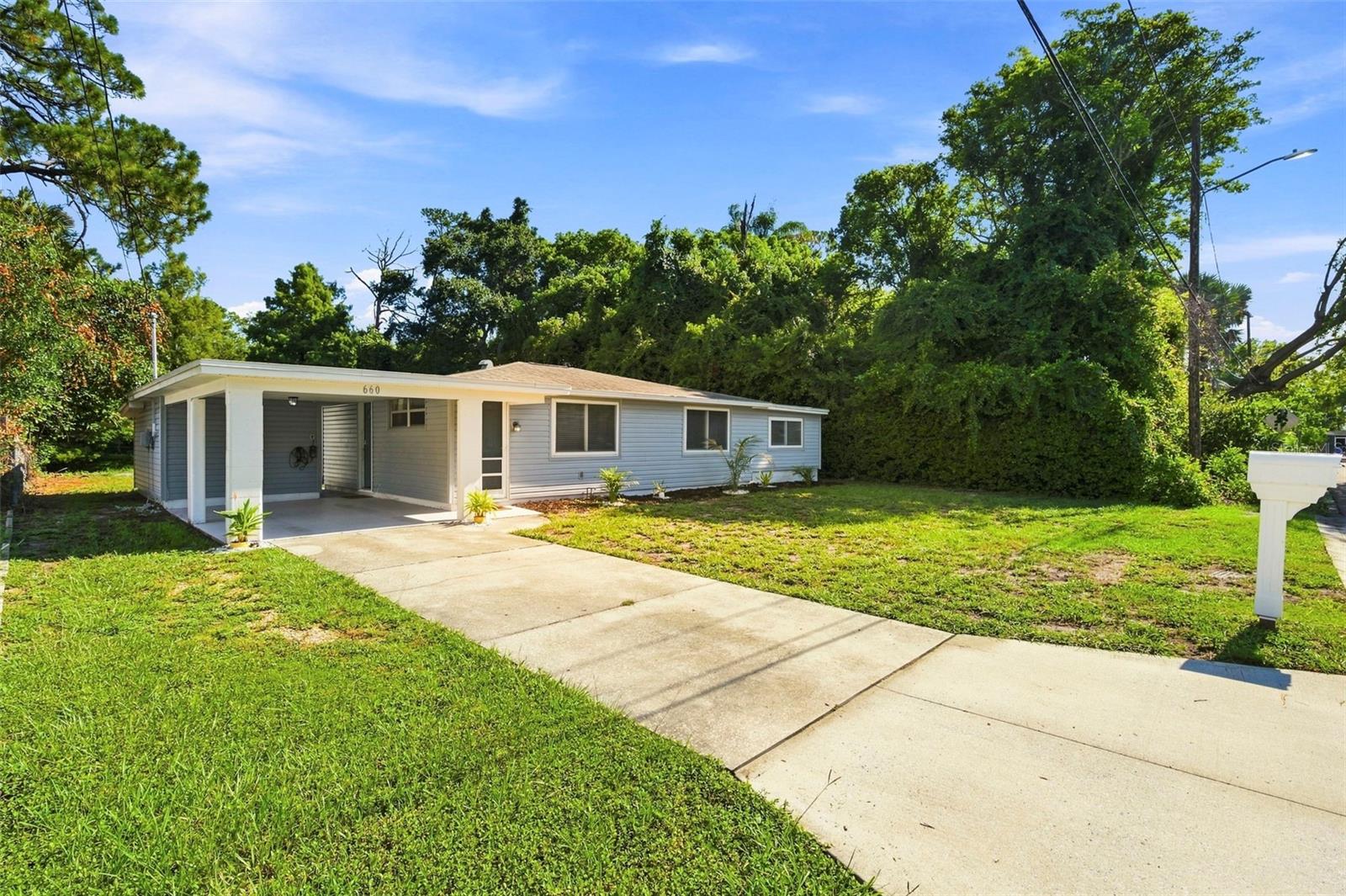 660 DEXTER DR, Dunedin FL 34698