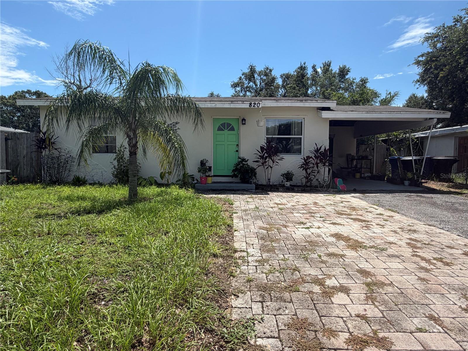 820 86TH AVE N, St Petersburg FL 33702