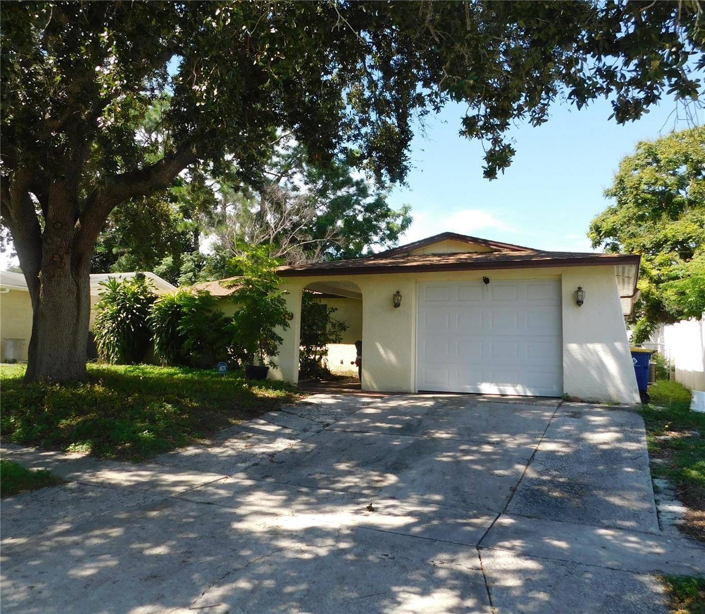 6039 7TH AVE, New Port Richey FL 34653