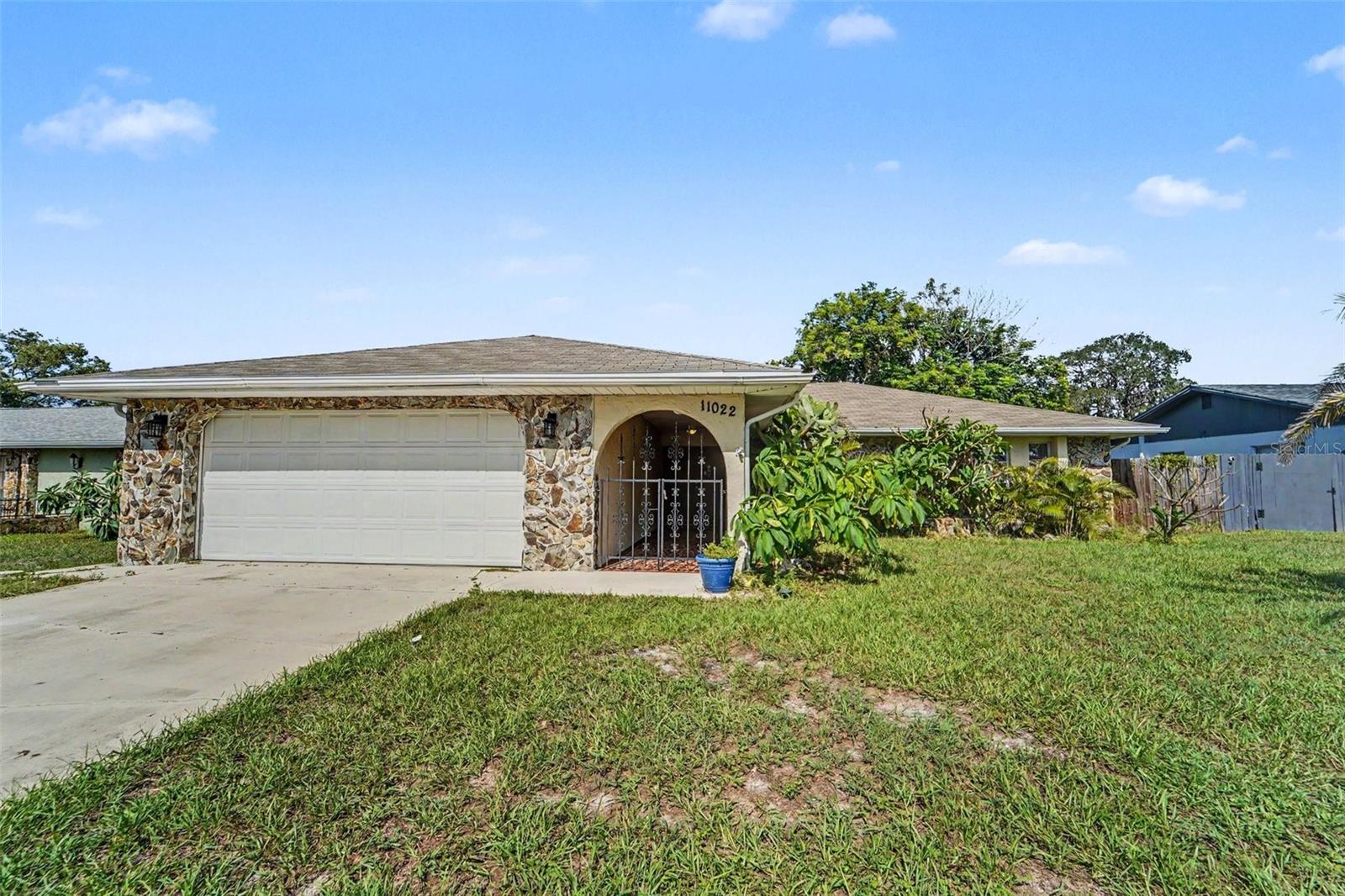 11022 SALT TREE DR, Port Richey FL 34668