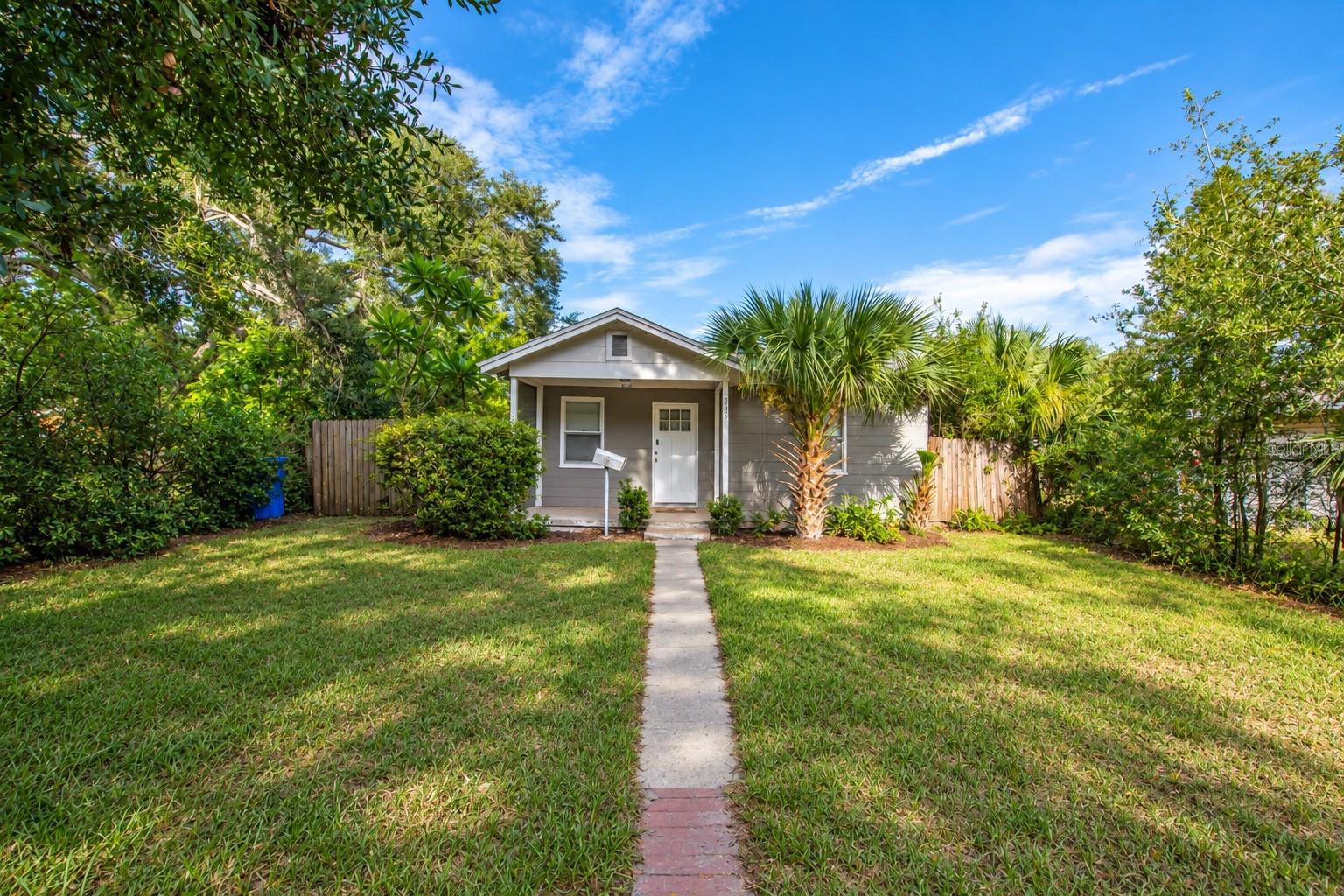 1535 PRESTON ST S, St Petersburg FL 33712