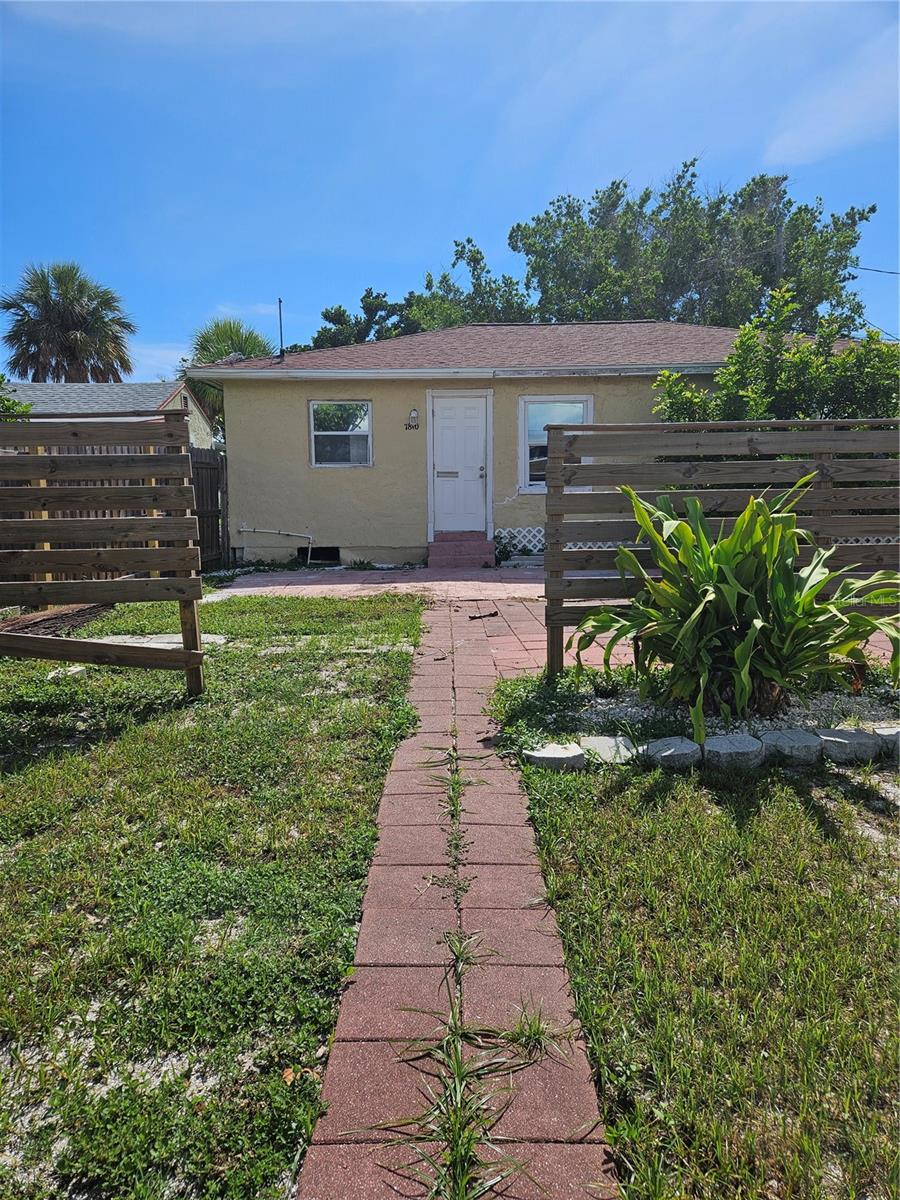 7810 BOCA CIEGA DR, St Pete Beach FL 33706
