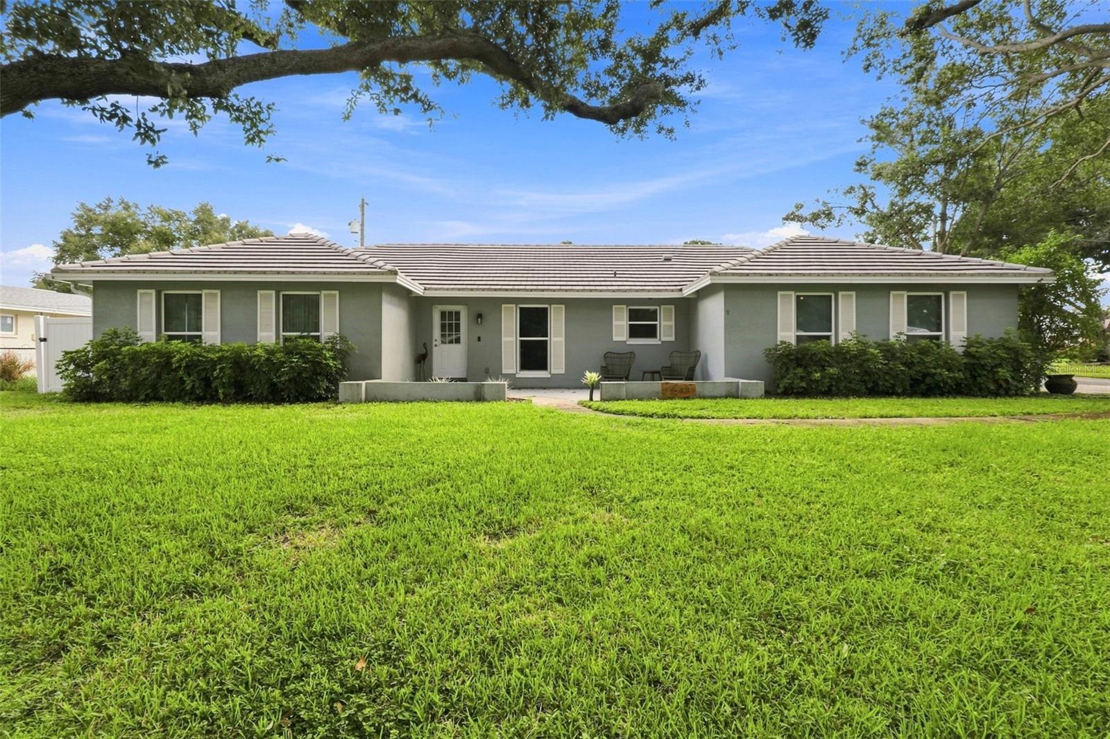 1511 S HILLCREST AVE, Clearwater FL 33756