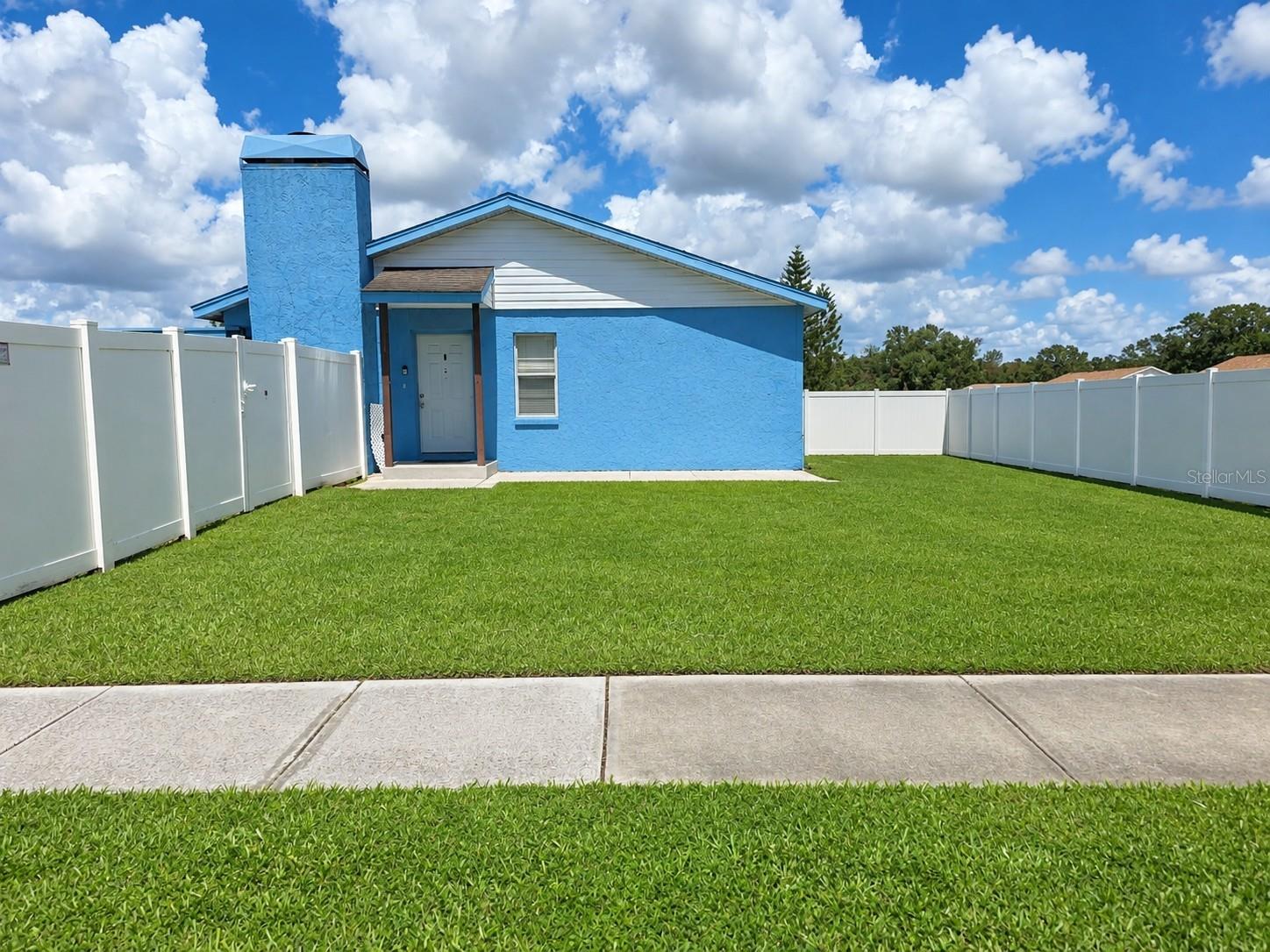 1246 COOLRIDGE DR, Brandon FL 33511