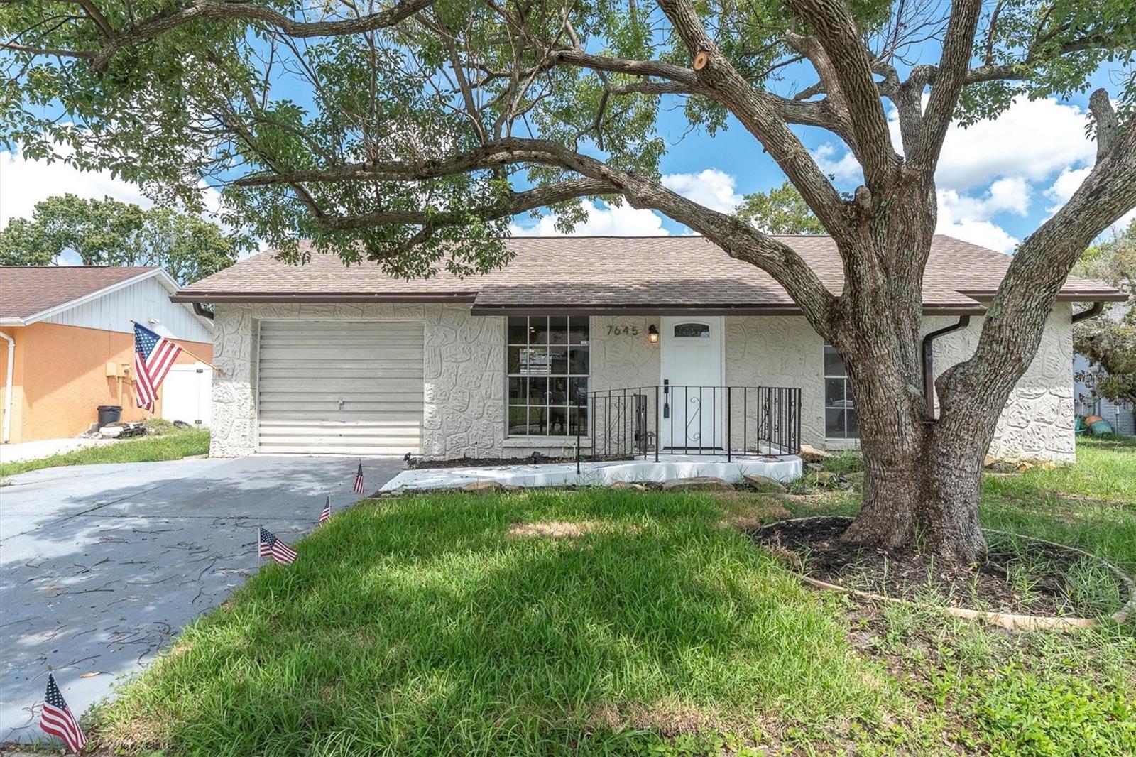 7645 ARLIGHT DR, New Port Richey FL 34655