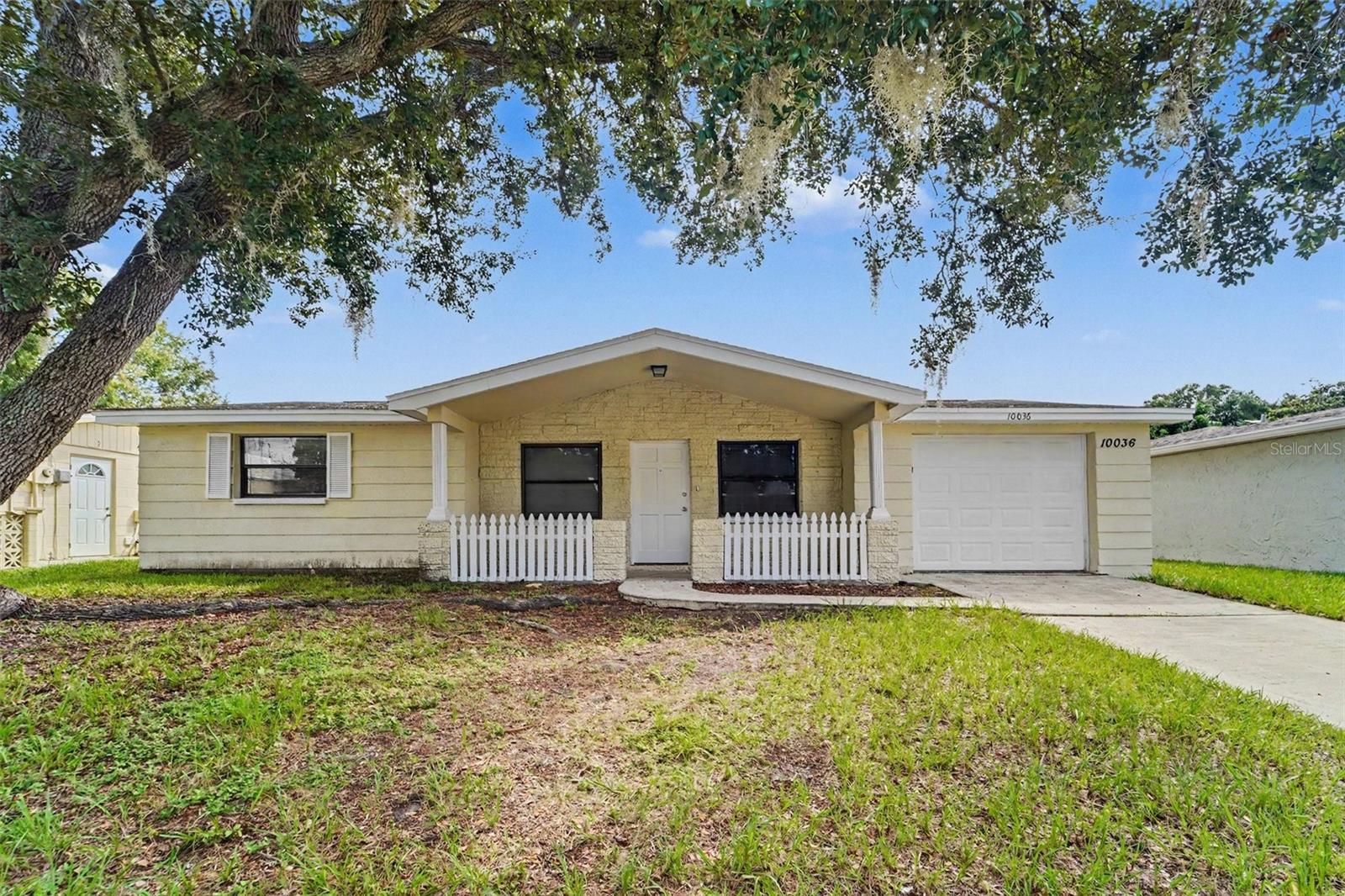 10036 GLEN MOOR LN, Port Richey FL 34668