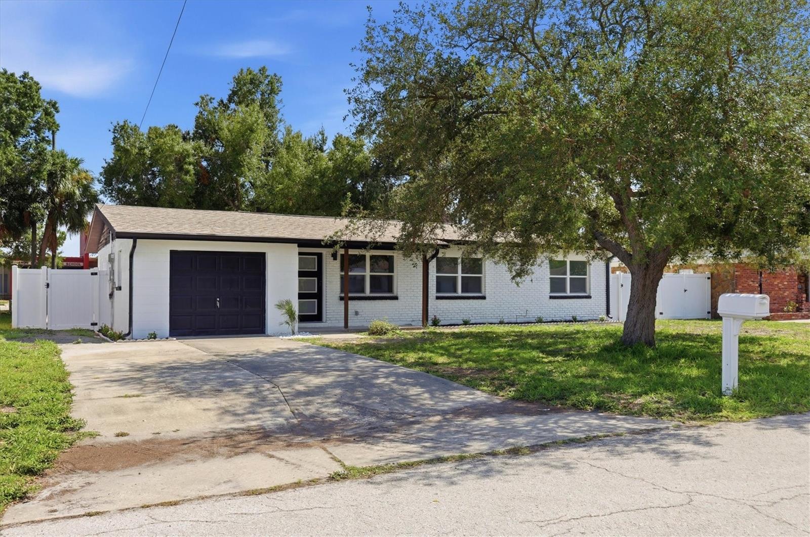 4420 W BAY COURT AVE, Tampa FL 33611