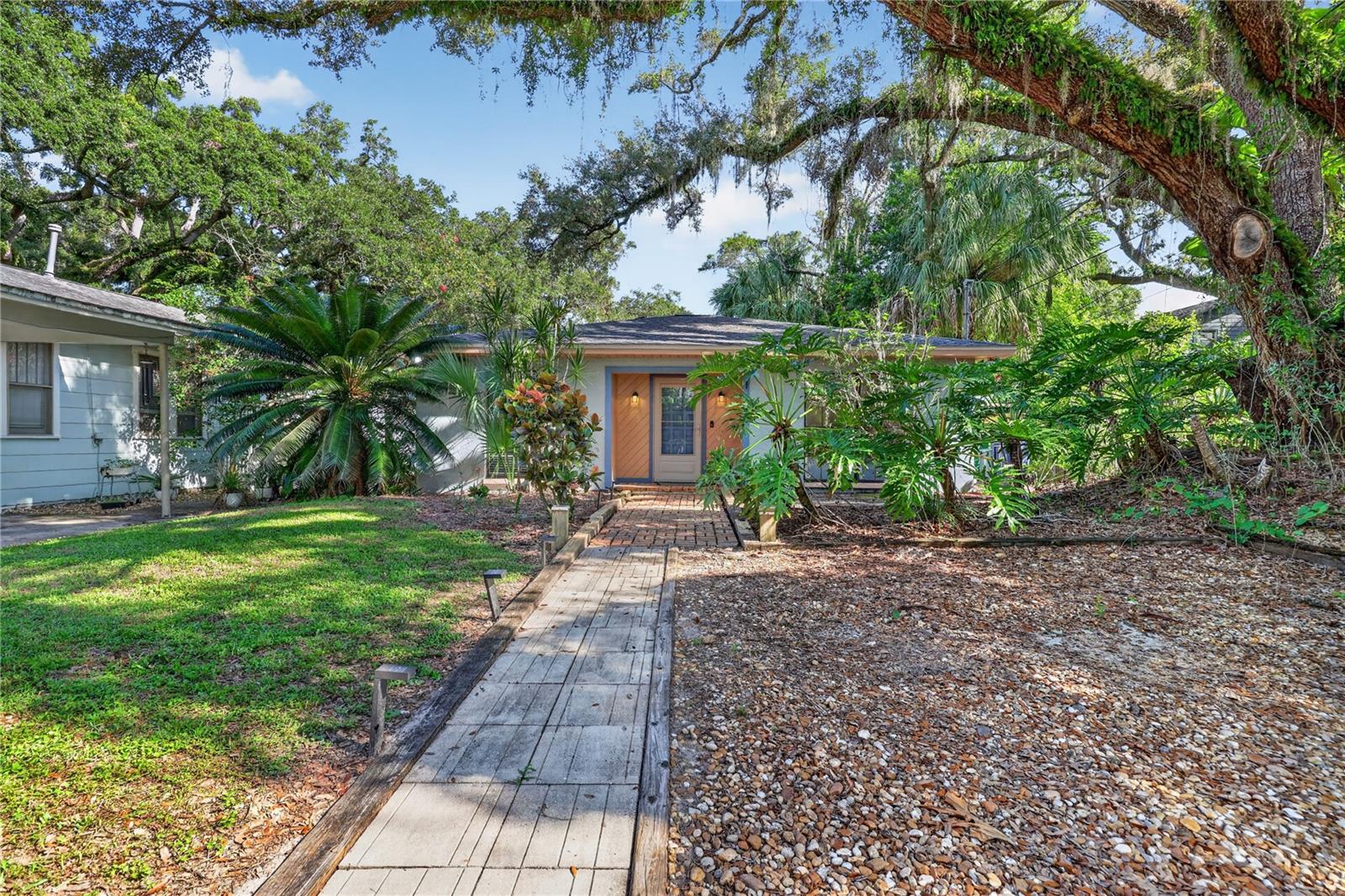 317 W COMANCHE AVE, Tampa FL 33604