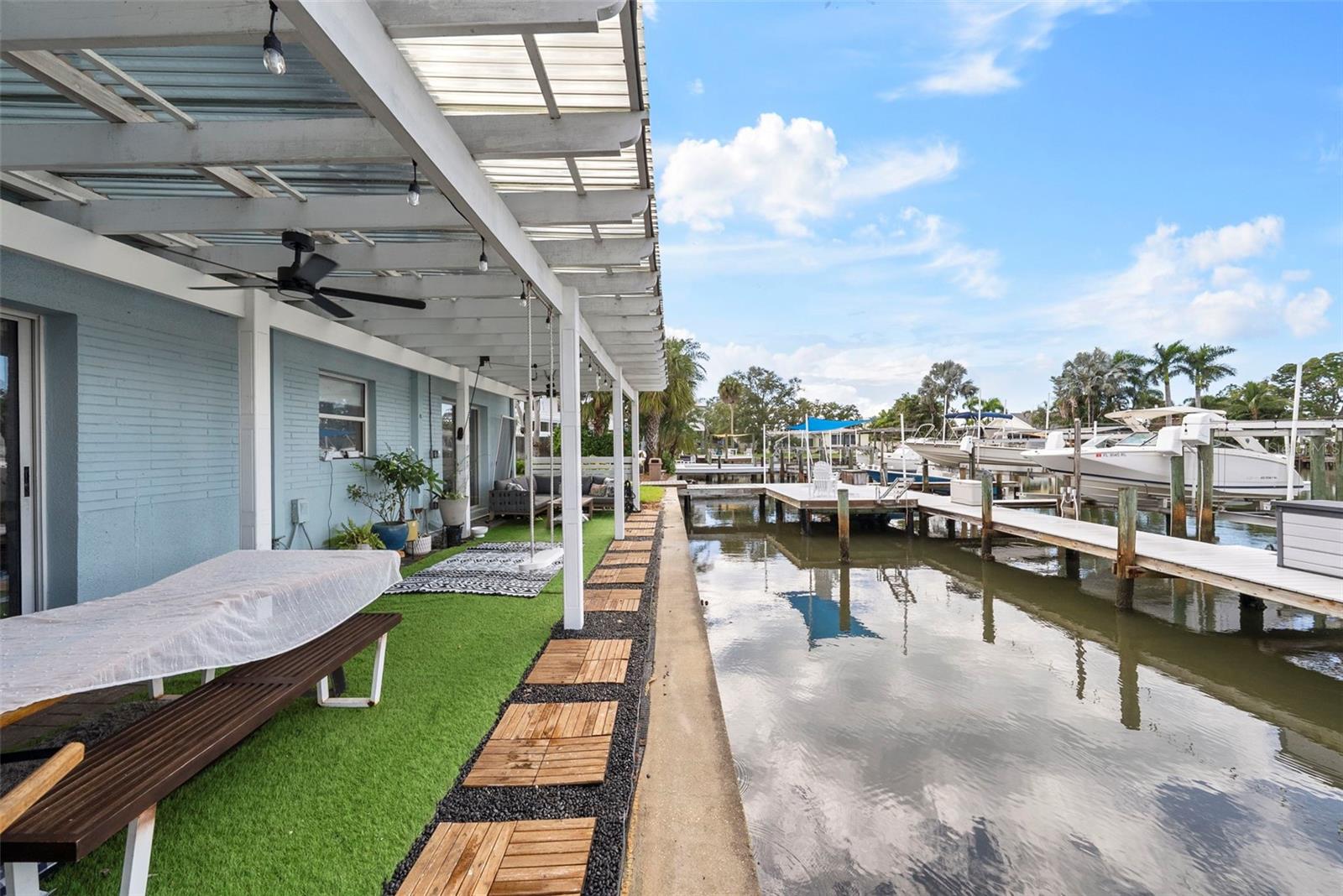 300 VENETIAN DR #1, Clearwater FL 33755